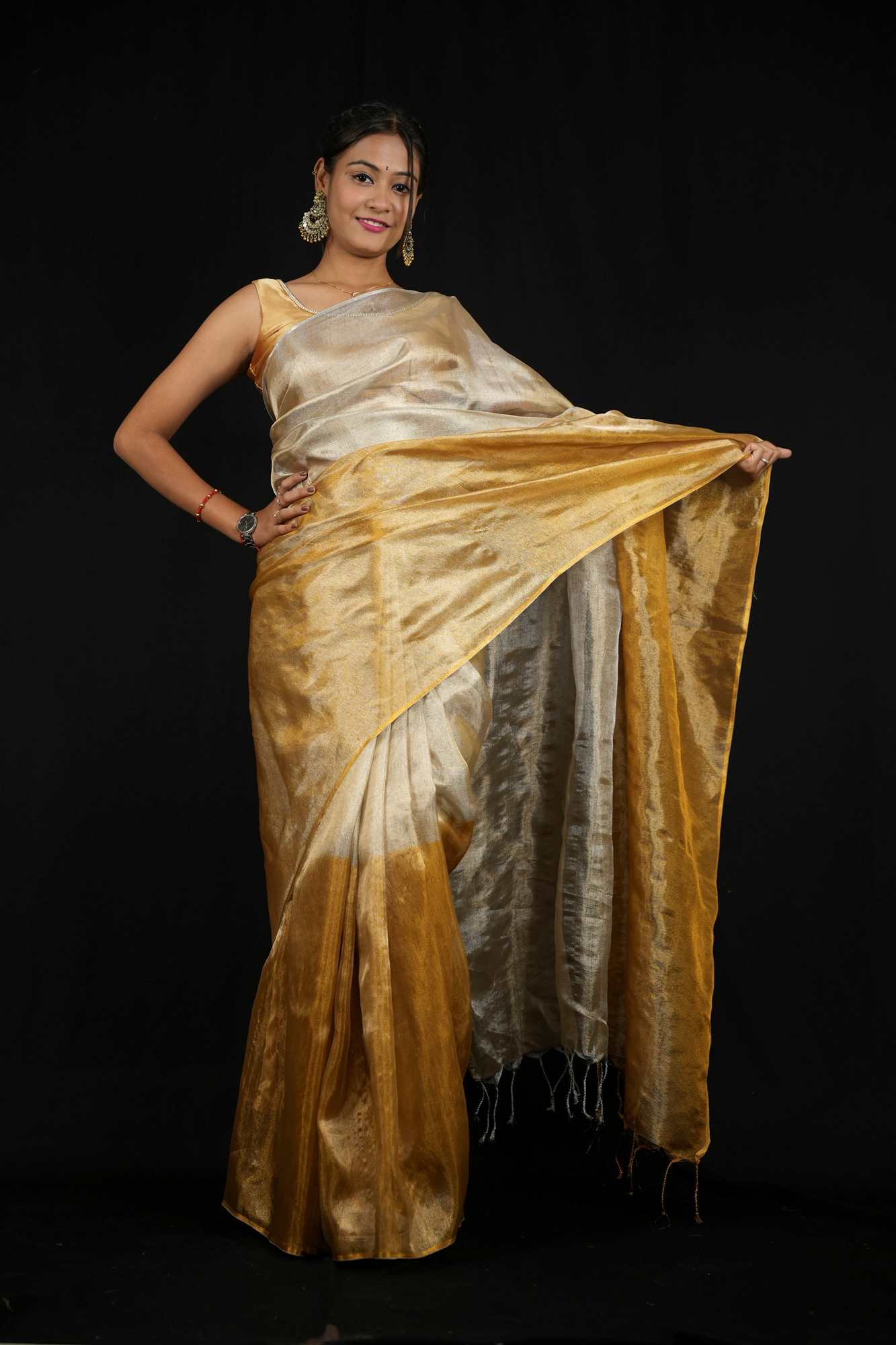 Gold and Silver Tissue Silk with Ombre Effect and Shimmering Pallu Ready To Wear Saree