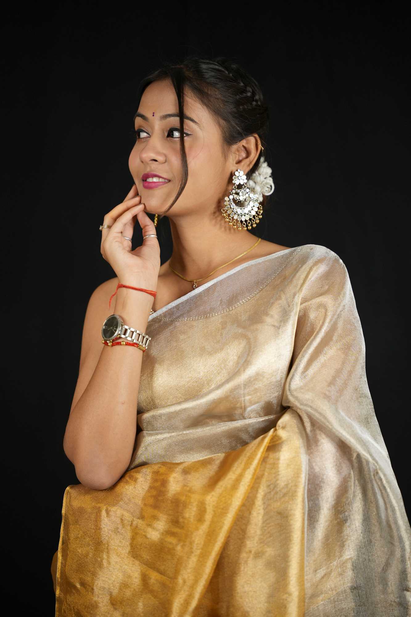 Gold and Silver Tissue Silk with Ombre Effect and Shimmering Pallu Ready To Wear Saree