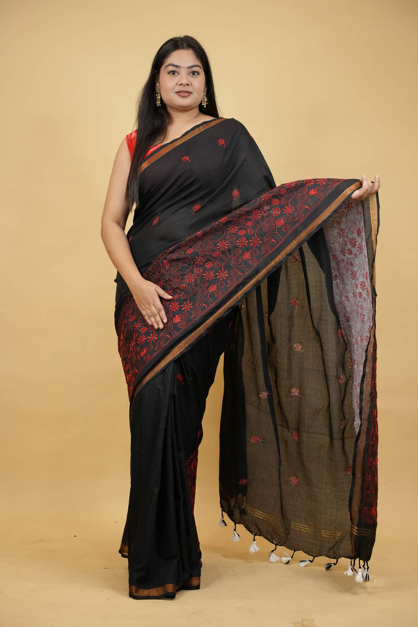 Lightweight Cotton Linen Silk Prestitched Saree with Intricate Red Kantha — Slip, Zip & Shine