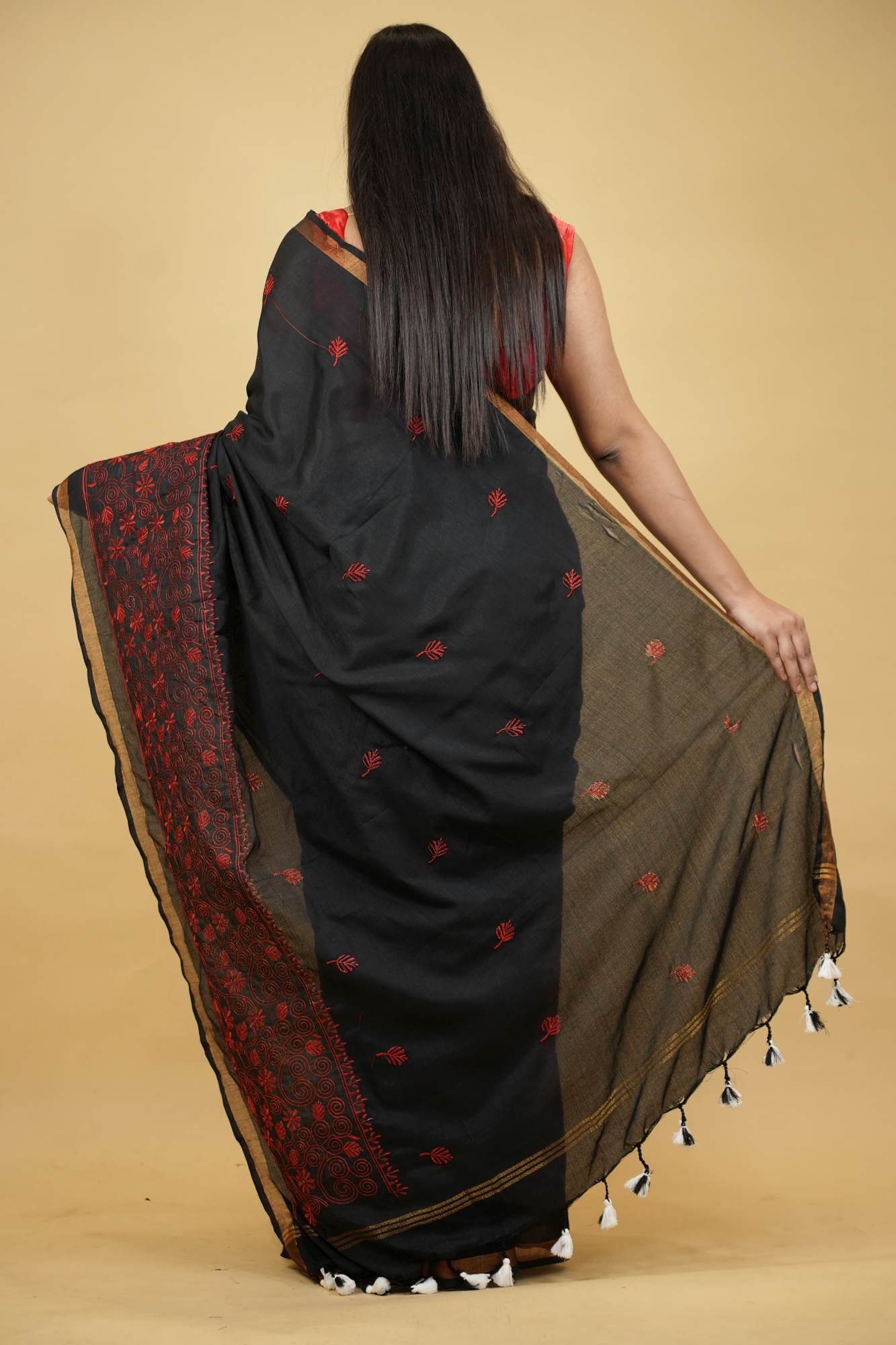 Lightweight Cotton Linen Silk Prestitched Saree with Intricate Red Kantha — Slip, Zip & Shine