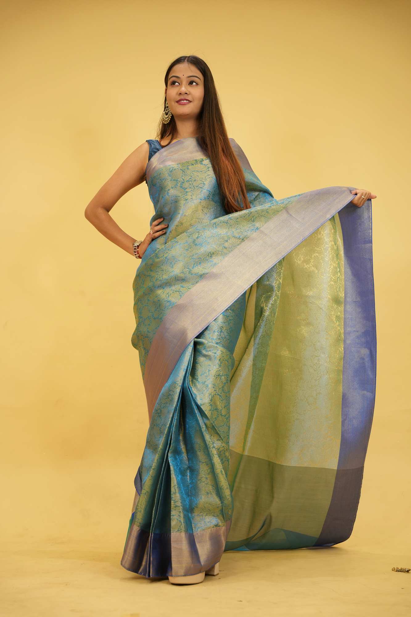 Tissue Silk with Gold Zari Floral Motifs & jacquards pallu Ready To Wear Saree