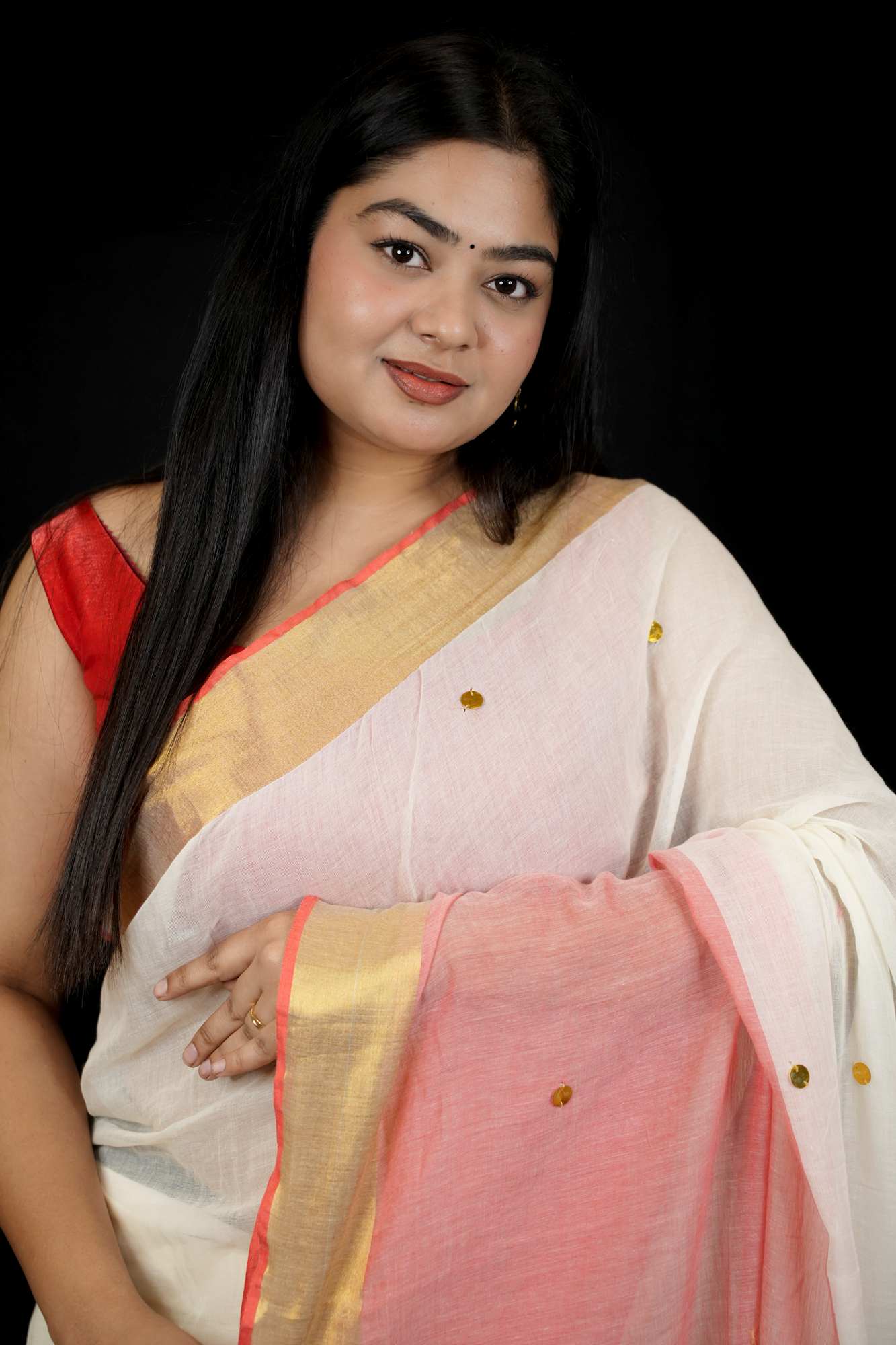The Softest Shade of Grace — Our Blush & Ivory Handloom Ready to Wear Saree