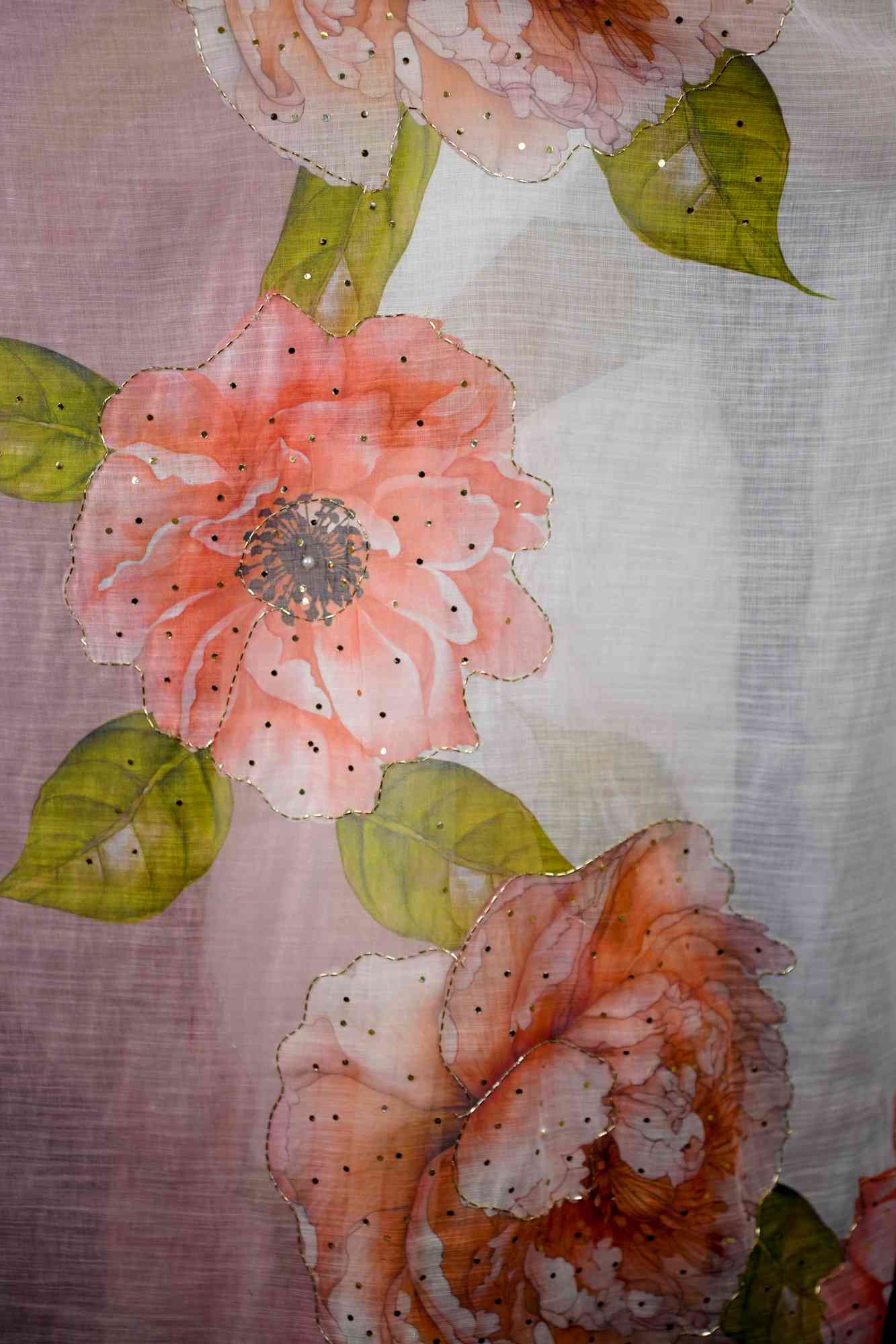 Fresh Florals, Featherlight Comfort — Pre-Stitched Saree with Hand-Cut Dana Highlights