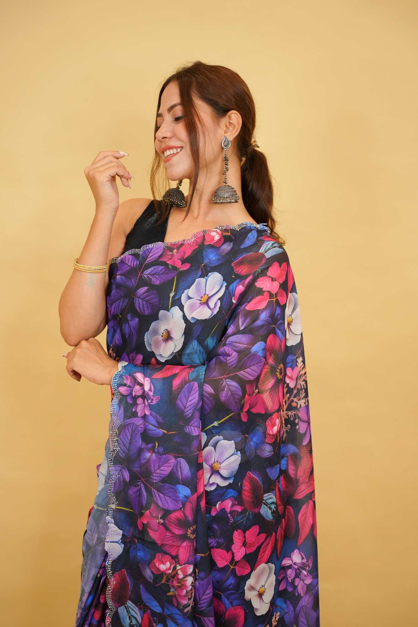 Chiffon Digital Floral Printed with Scalloped Embellished Border Ready To Wear Saree
