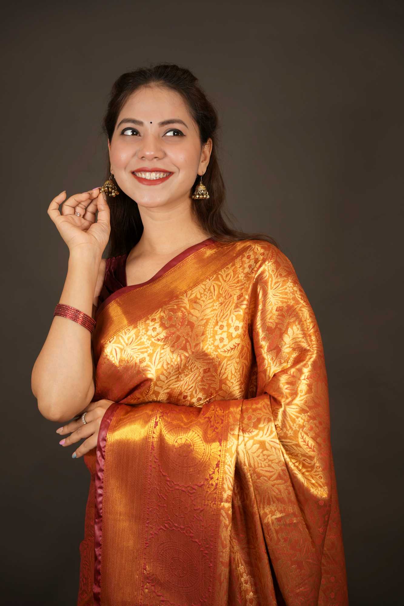 Kanjivaram Burnt Copper Gold with Intricate Zari Weave Ready to wear Saree