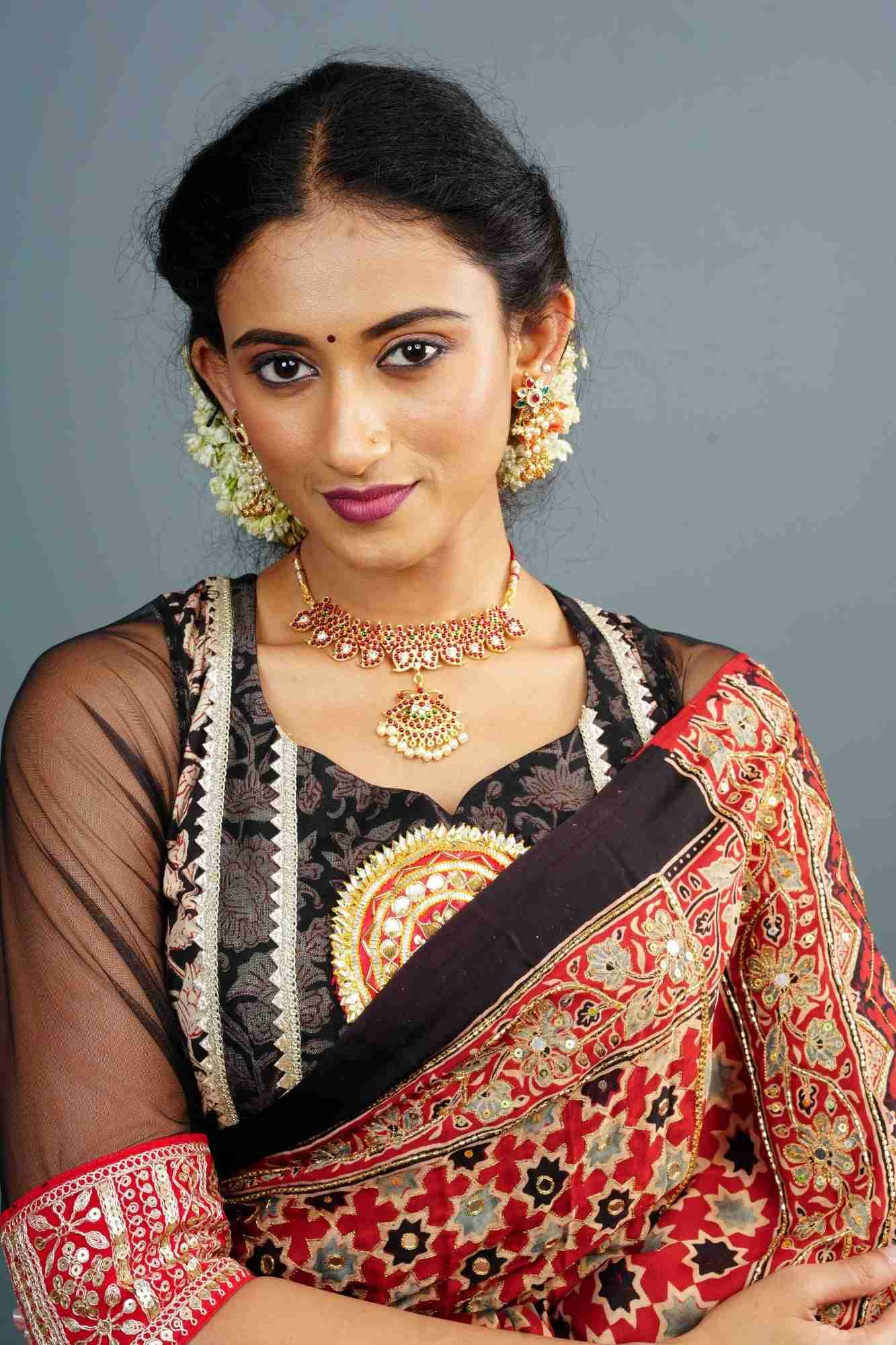 Koti Style Blouse in Black and red with Kalamkamkari Block Print, Net and Gota detailing and backless pattern, Customizable, Made to order!