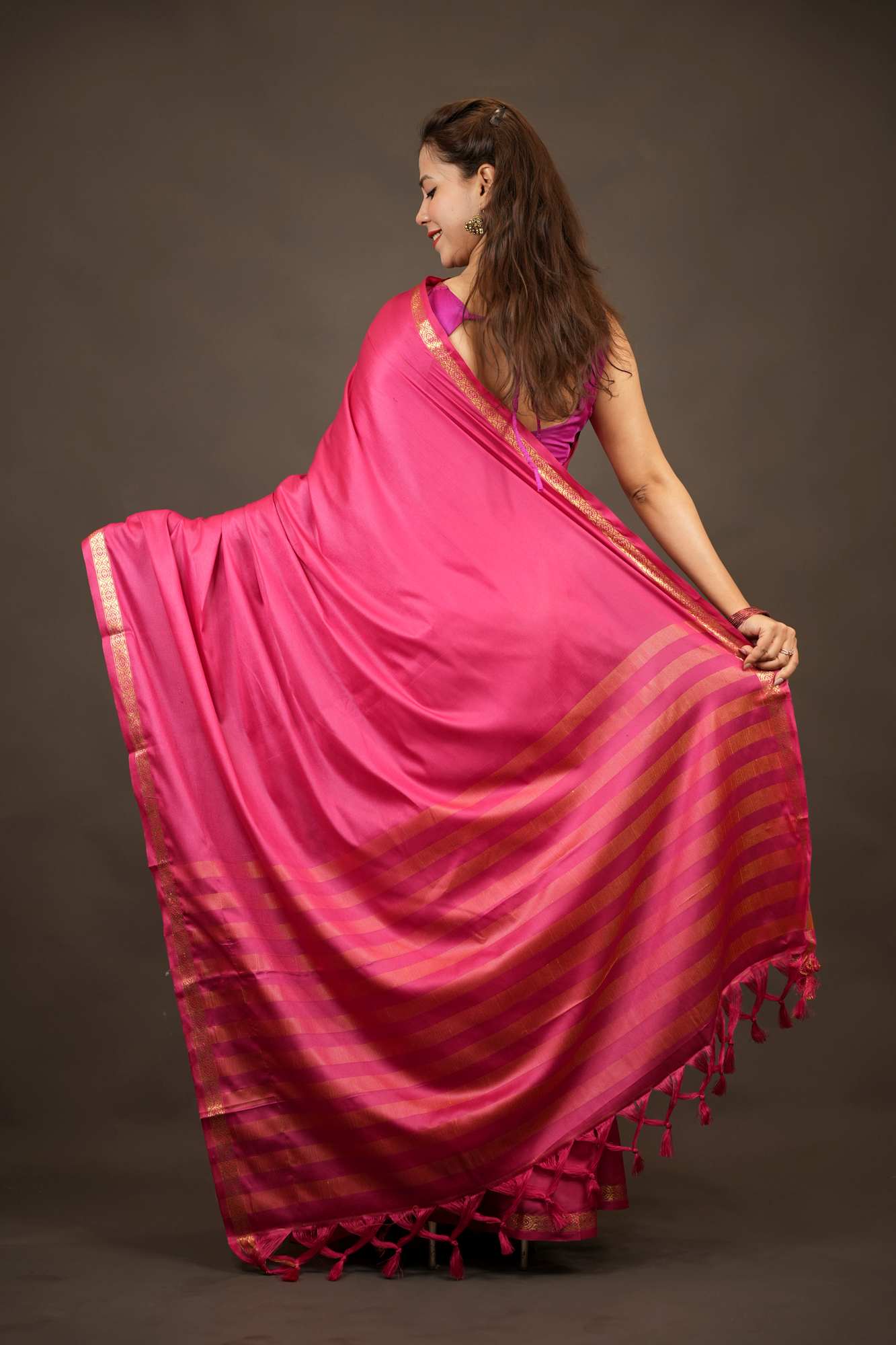 Classic Mysore Silk with intricate thin woven border prestitched saree