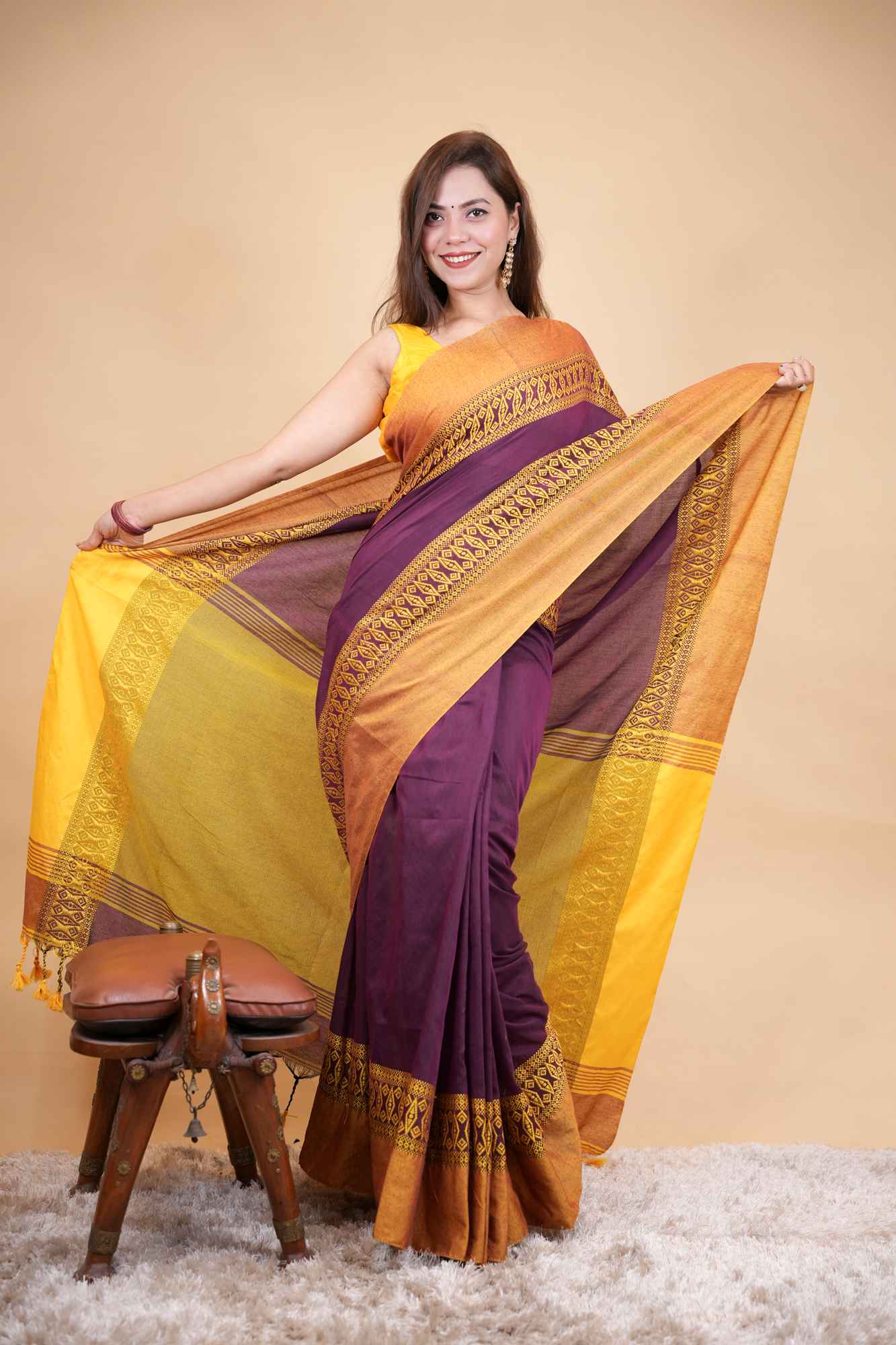 Cotton silk Damask motif dhonekali prestitched saree