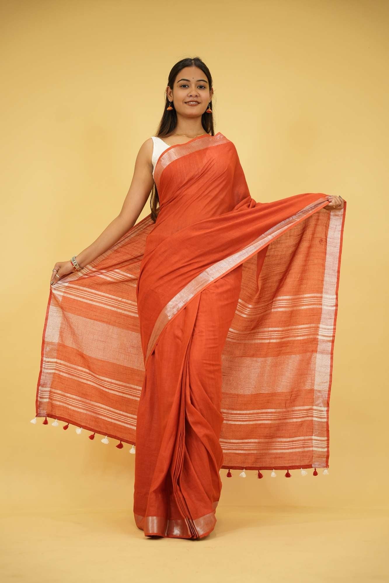 Gorgeous Maroon Linen Cotton Ready to Wear Saree