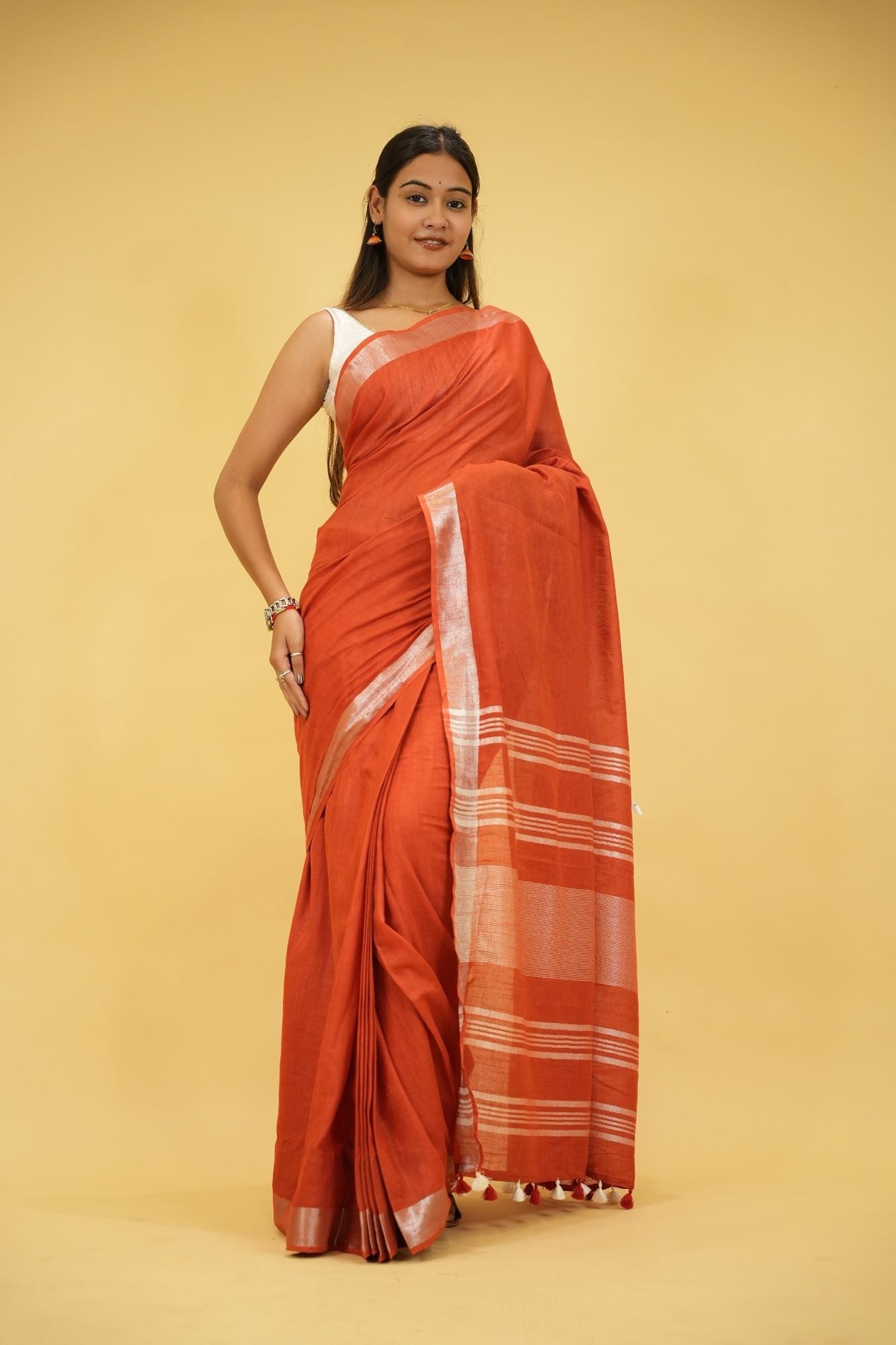 Gorgeous Maroon Linen Cotton Ready to Wear Saree