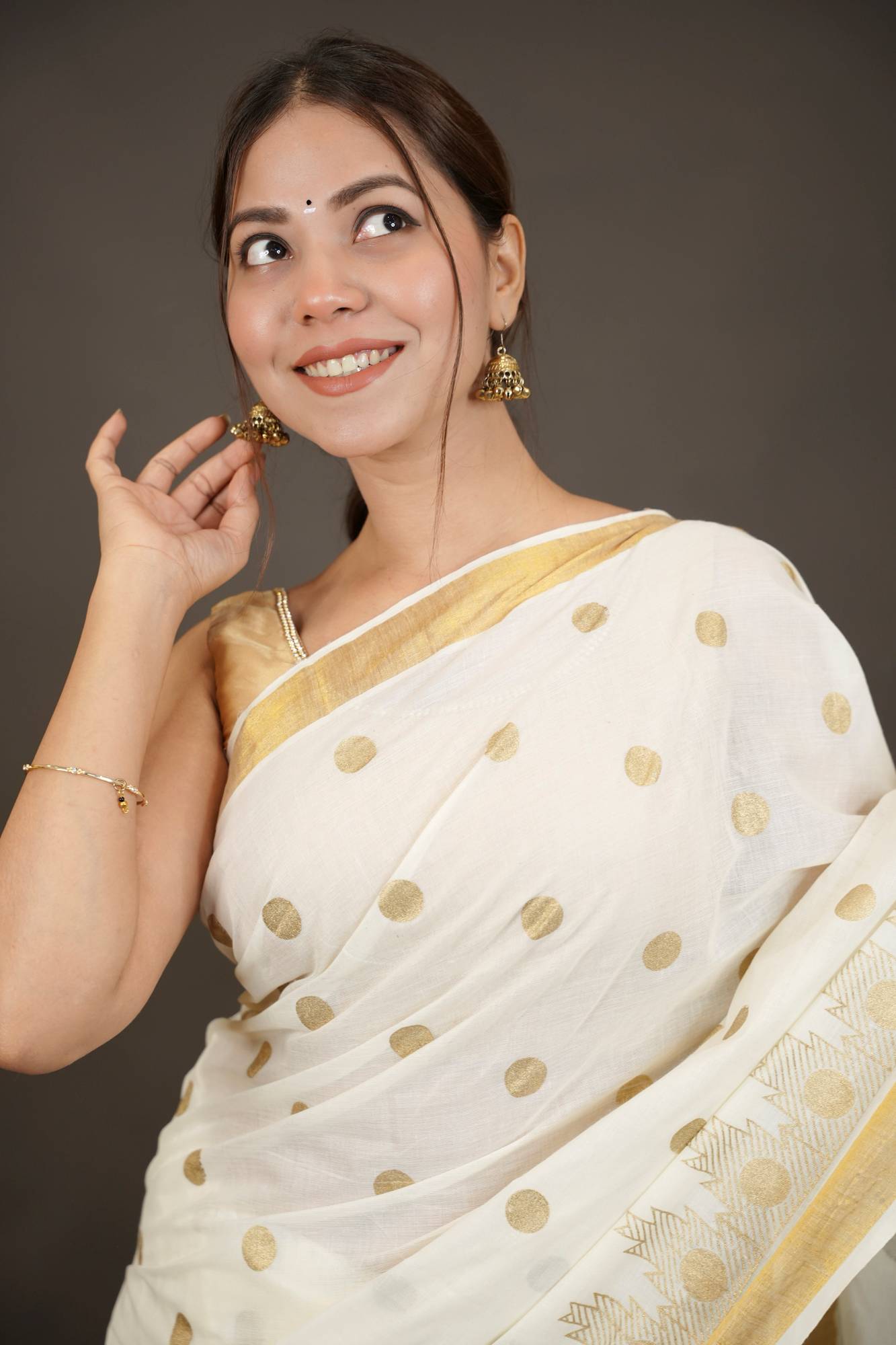 Traditional Kerala Kasavu With Golden Border Ready To Wear Saree