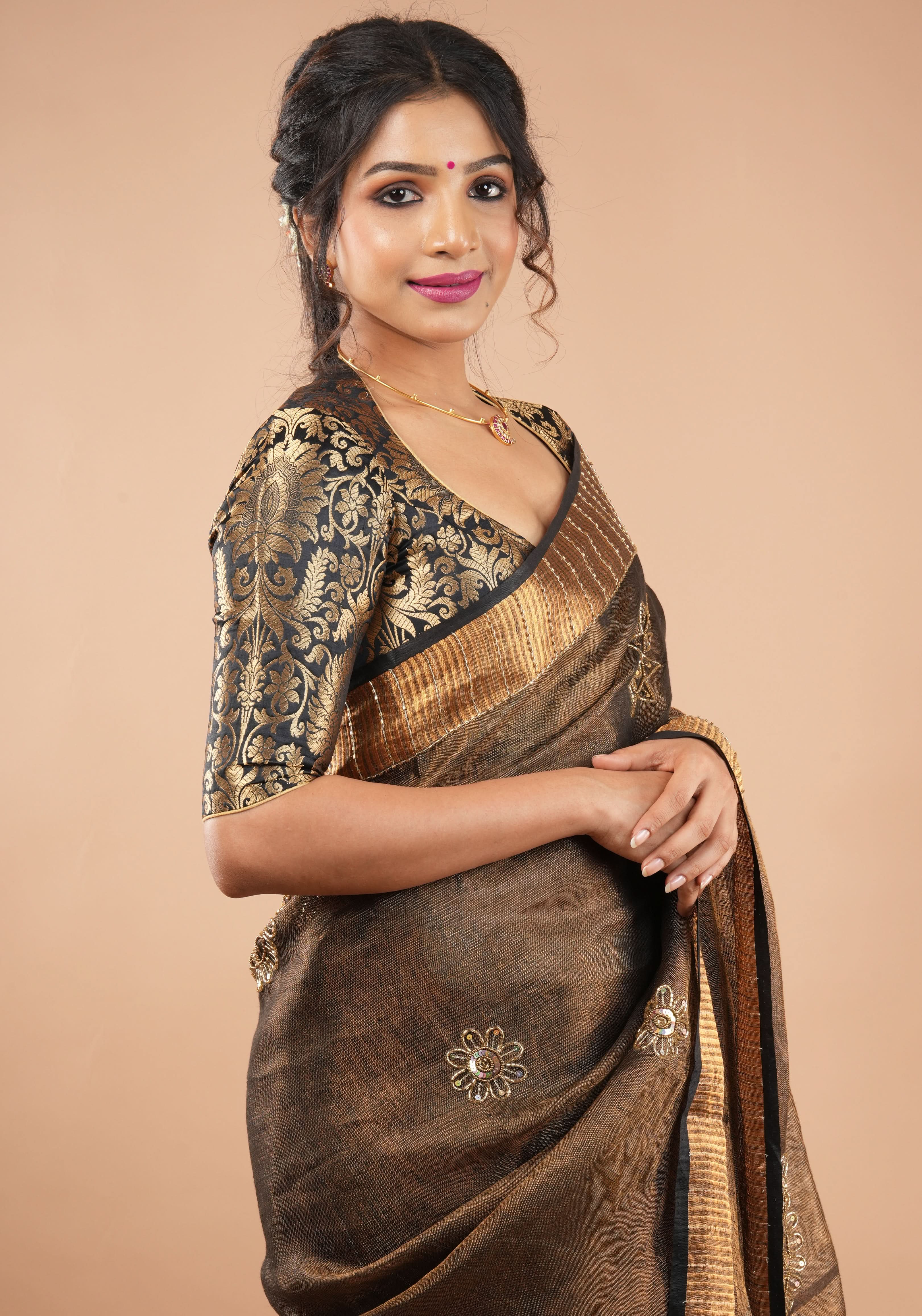 Paan Neck Black Banarasi Brocade Blouse | Shobitam