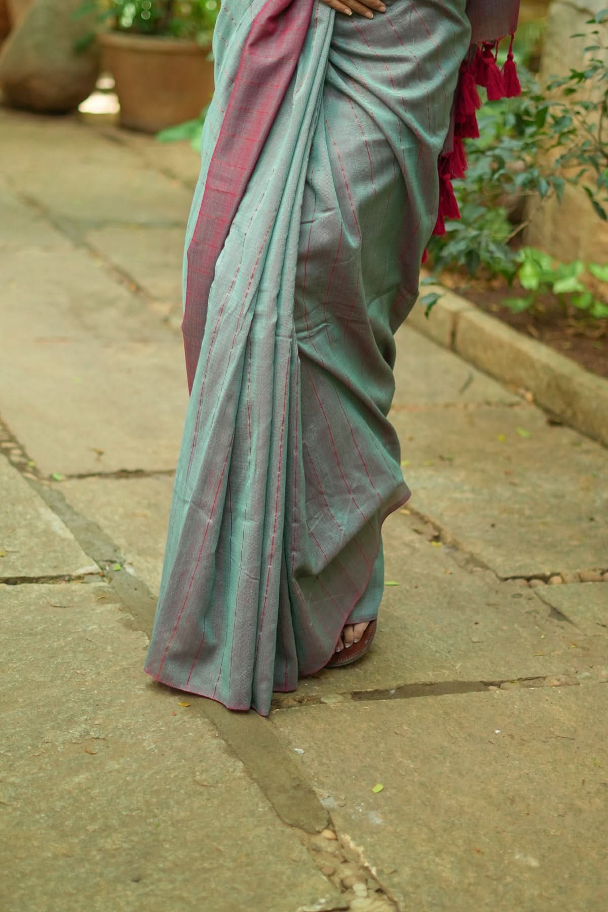 Reversible Maheshwari Mercerised Cotton Saree with extralong tassels, no blouse piece | Shobitam