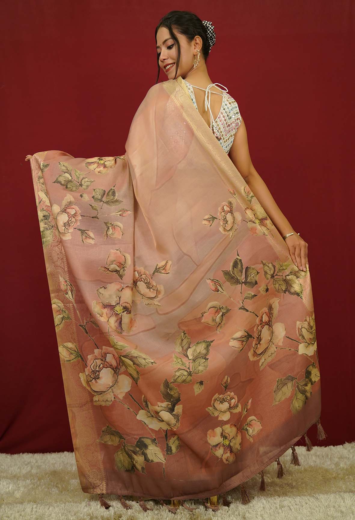 Sophisticated cotton silk With  floral printed And golden Zari border Wrap in 1 minute Saree