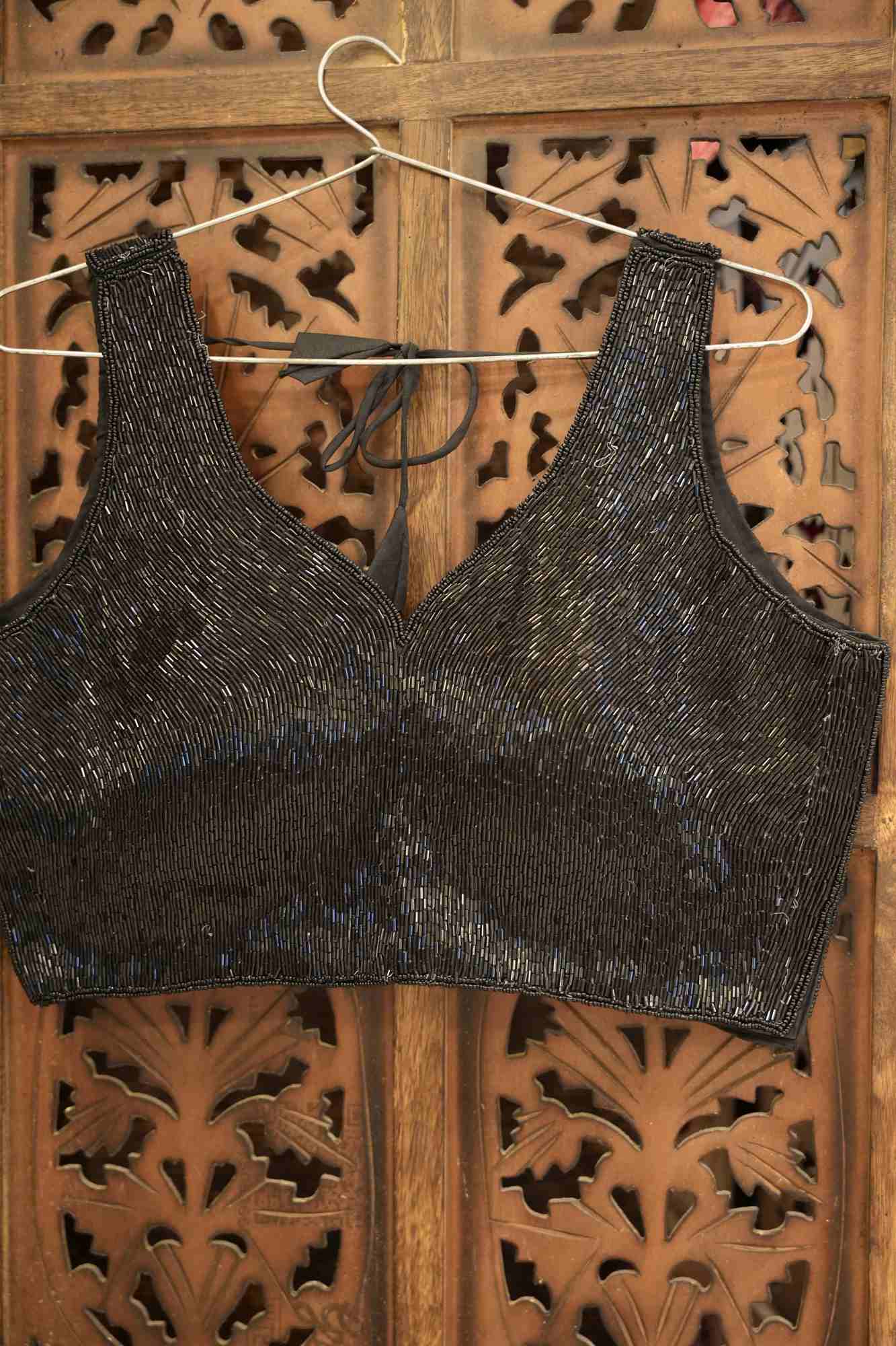 Black Luxe Sequined Party Sleeveless Blouse