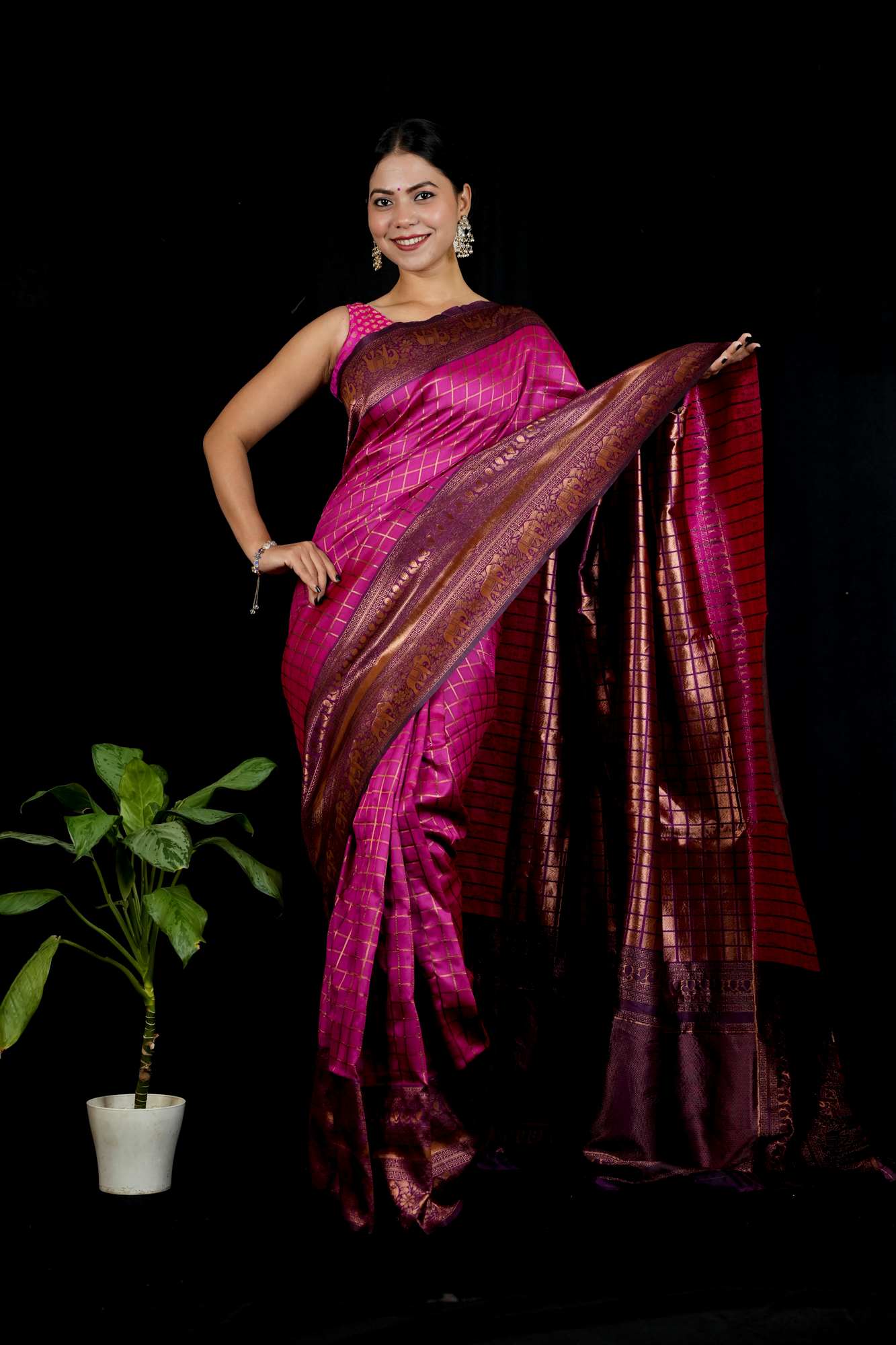 Vibrant Pink Lichi Silk with Zari Checkered Weave and Contrasting Pallu Ready To Wear Saree