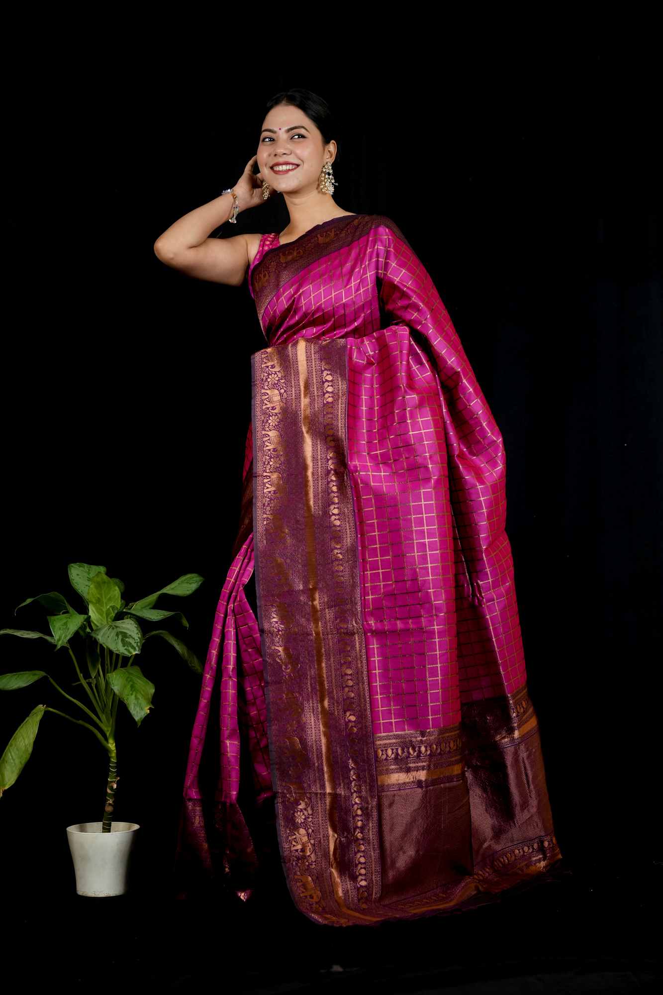 Vibrant Pink Lichi Silk with Zari Checkered Weave and Contrasting Pallu Ready To Wear Saree