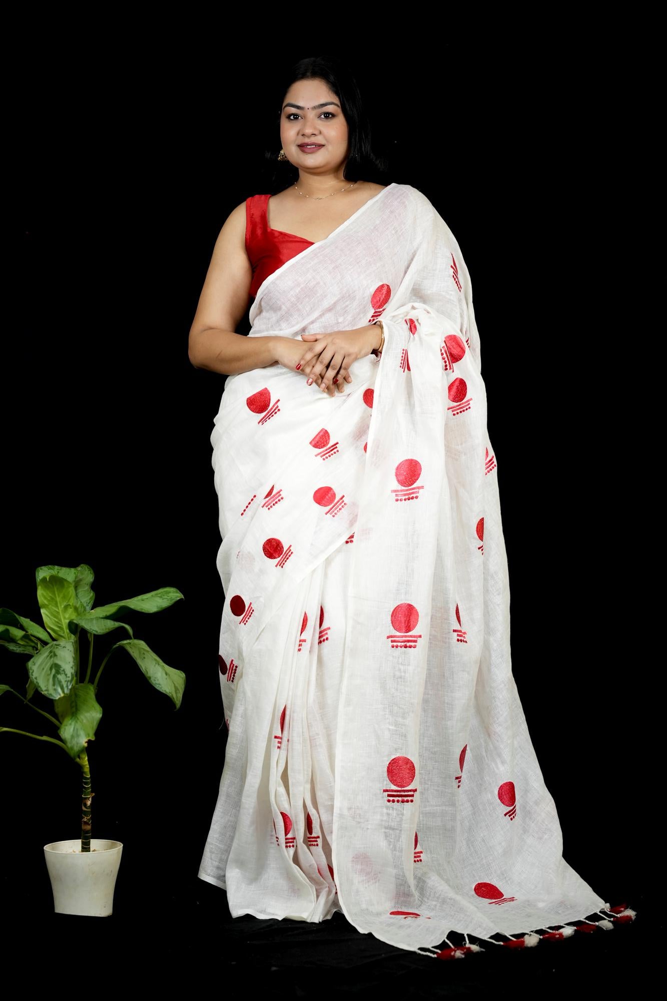 Linen with Red Geometric Motif Weave with Tassel Ready To Wear Saree