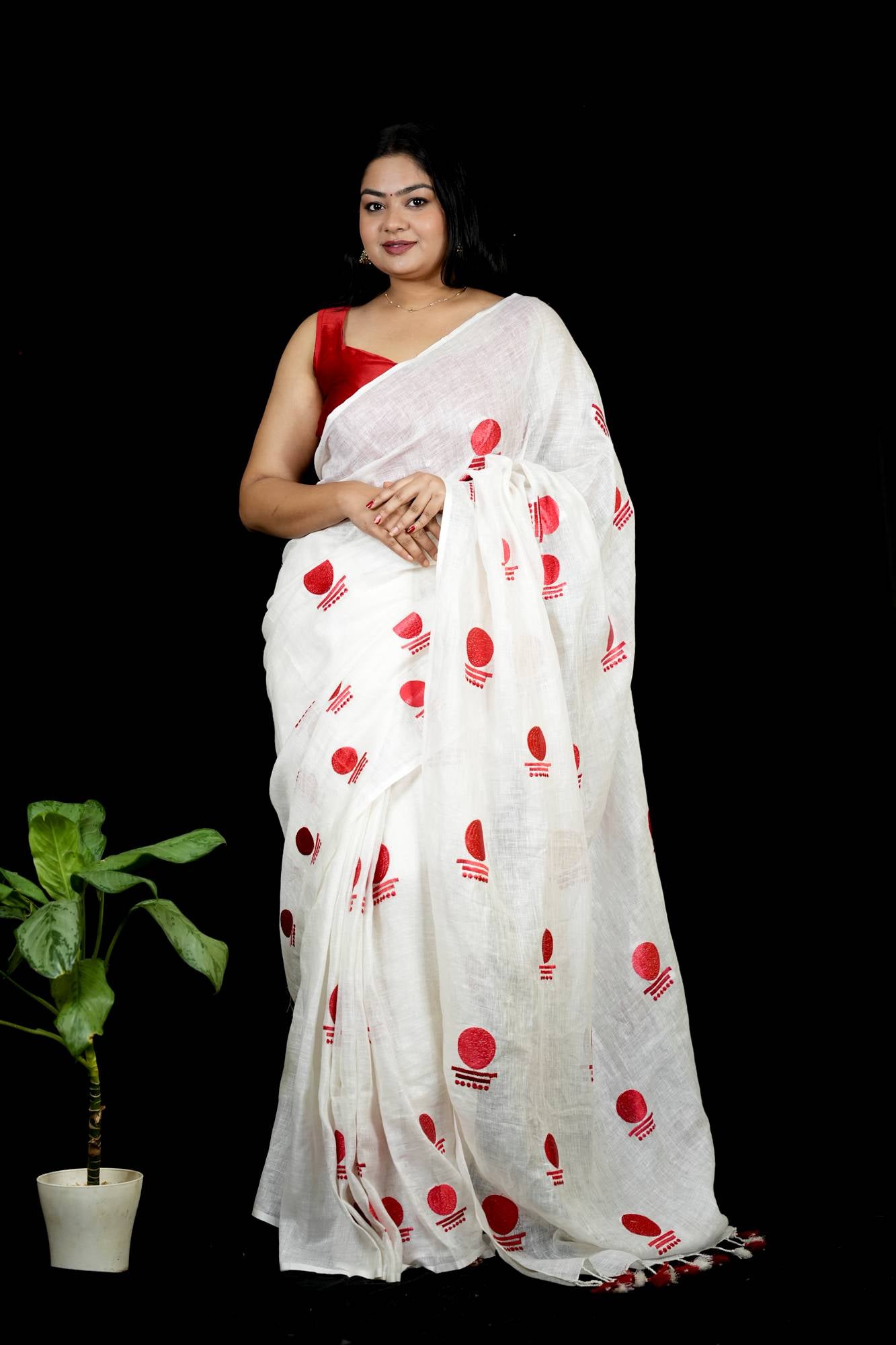 Linen with Red Geometric Motif Weave with Tassel Ready To Wear Saree