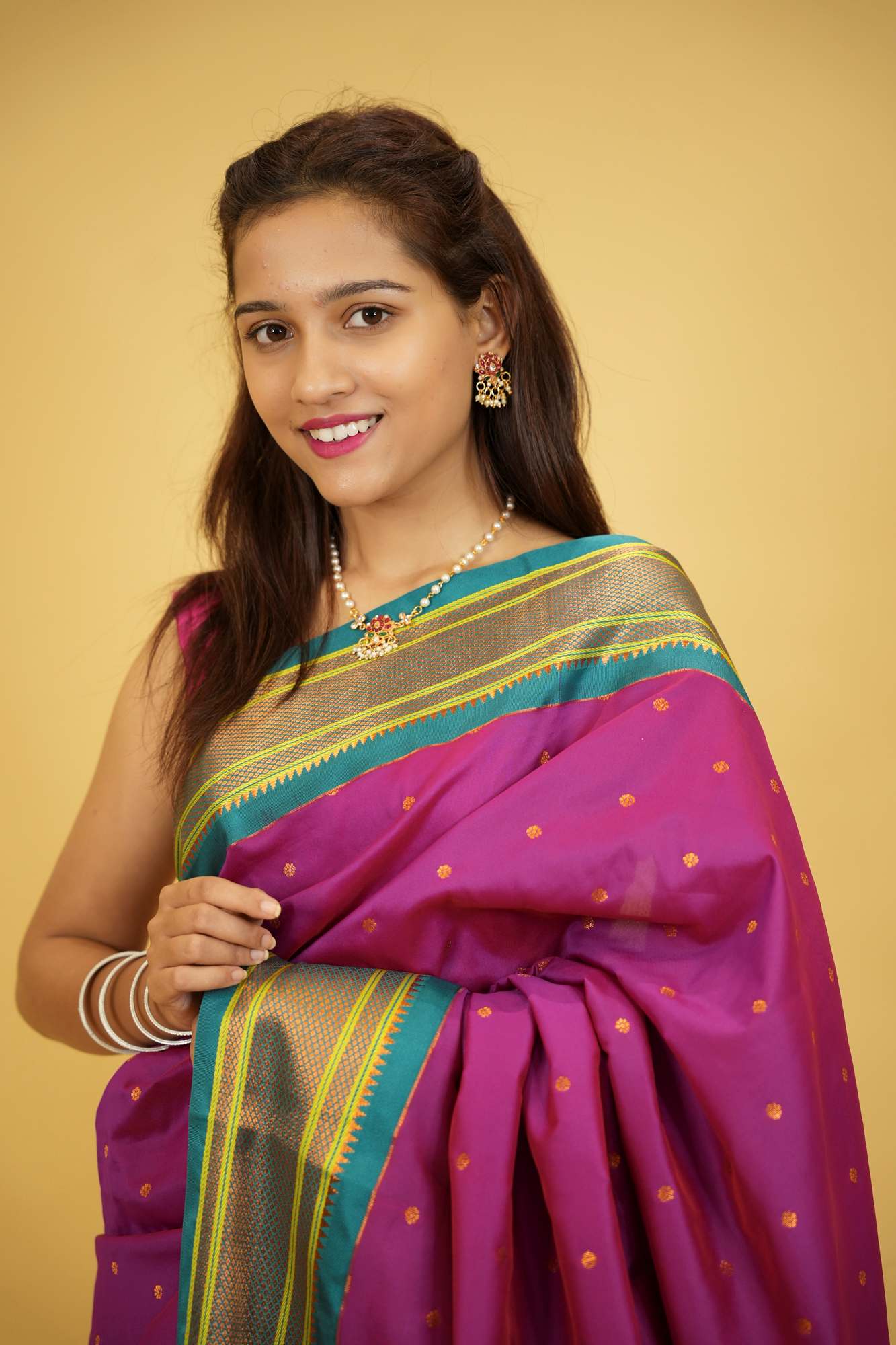 Soft Silk Ready-to-Wear Saree with Jacquard Weaving & Contrast Pallu – Prestitched, All Sizes