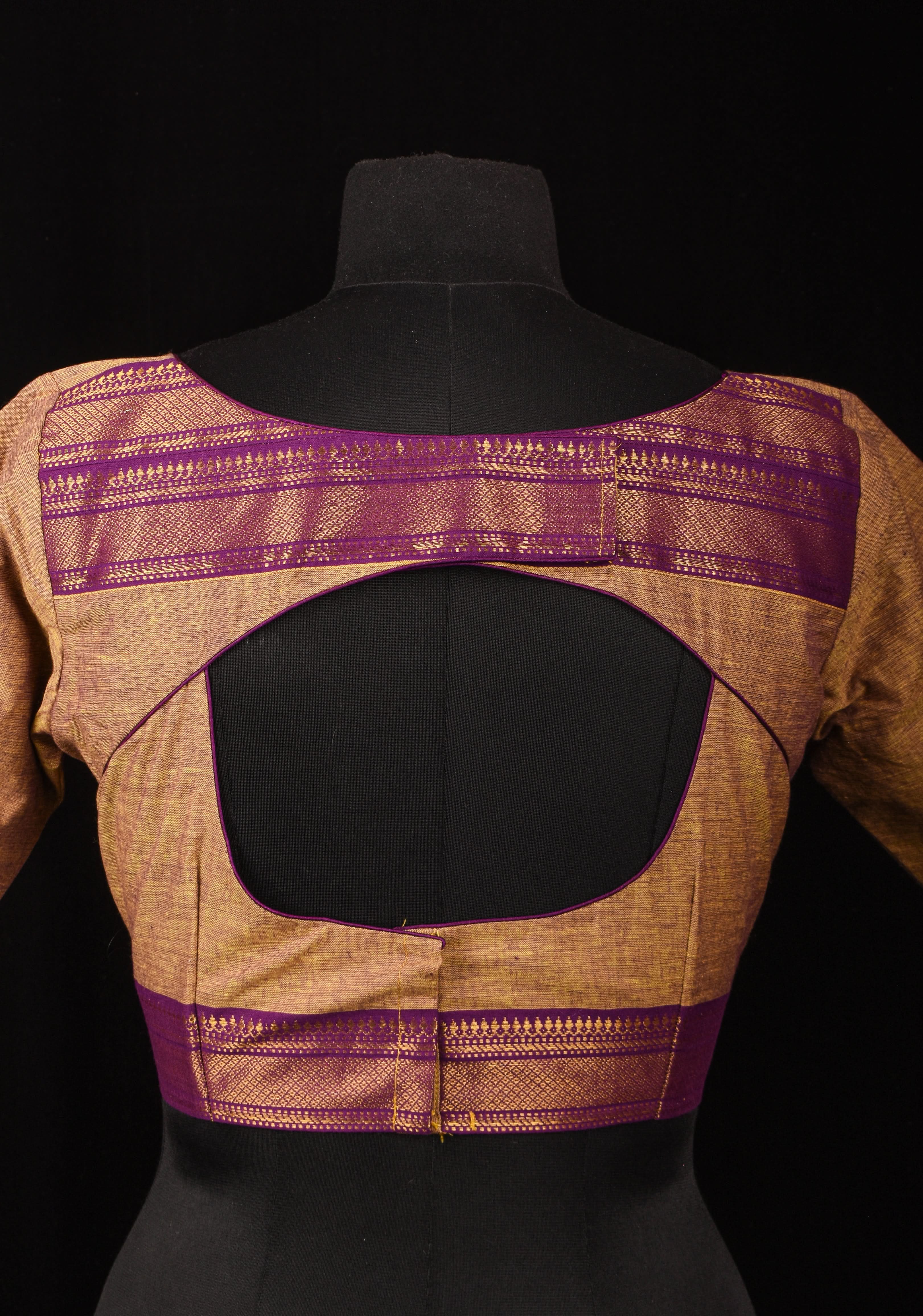 Size 38: Methi Dual Tone Mangalagiri Cotton Blouse with Zari detailing | Shobitam
