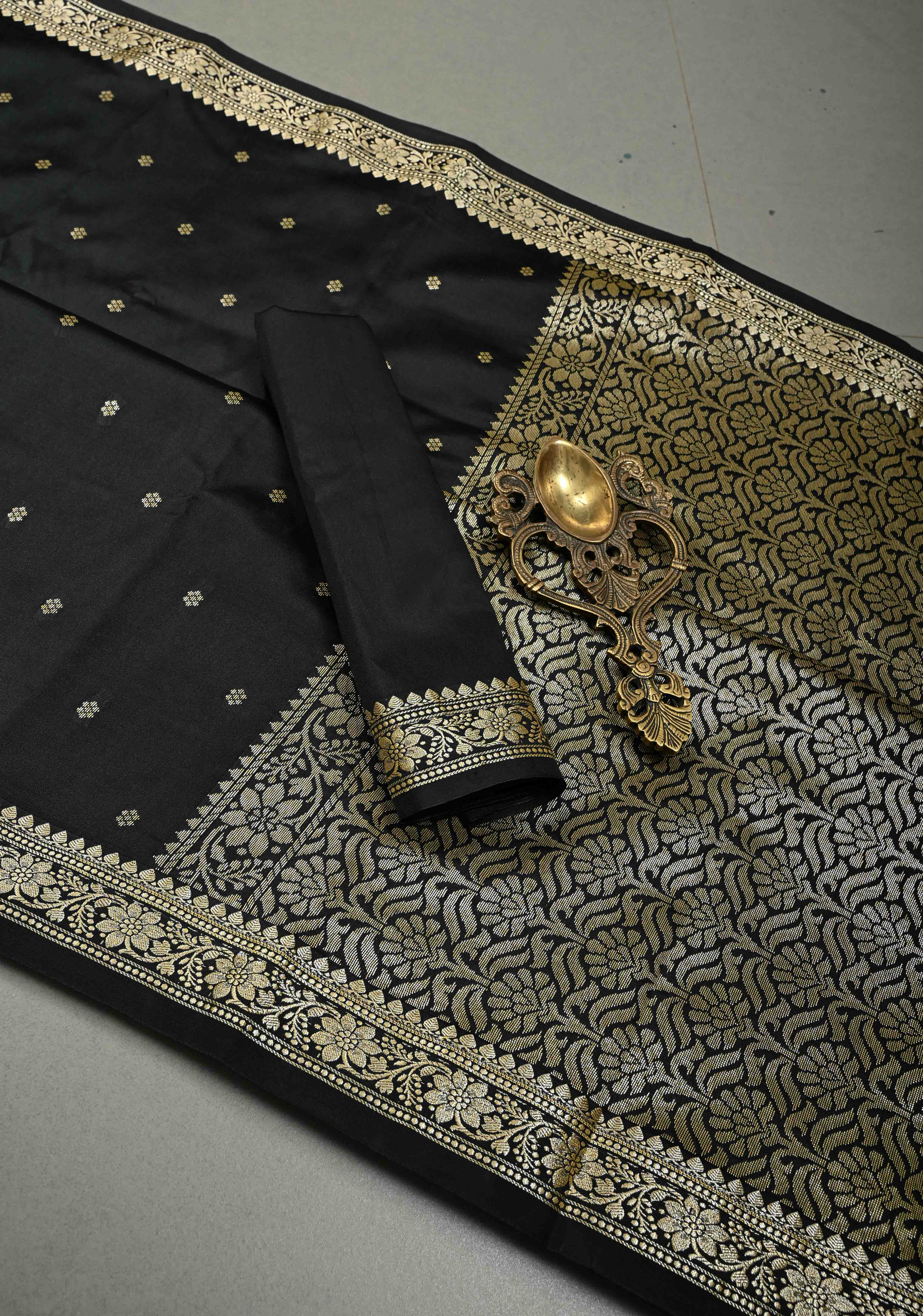 Black Semi Silk Saree with Zari Buttis and Floral Minimal Zari Border | SHOBITAM