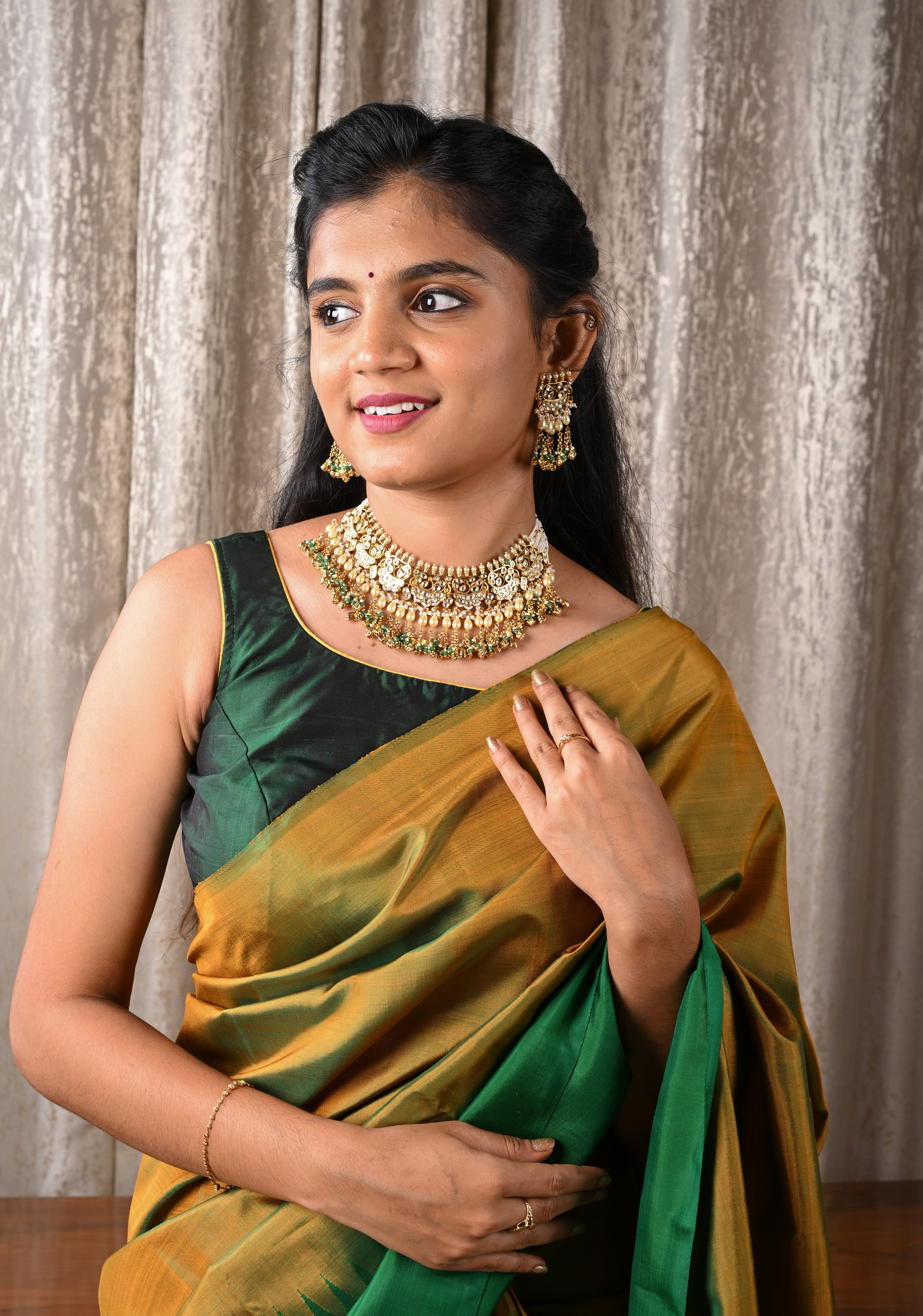 Rajwadi Ahmedabadi Jadau Necklace and Earrings Set with dangling chains design | SHOBITAM