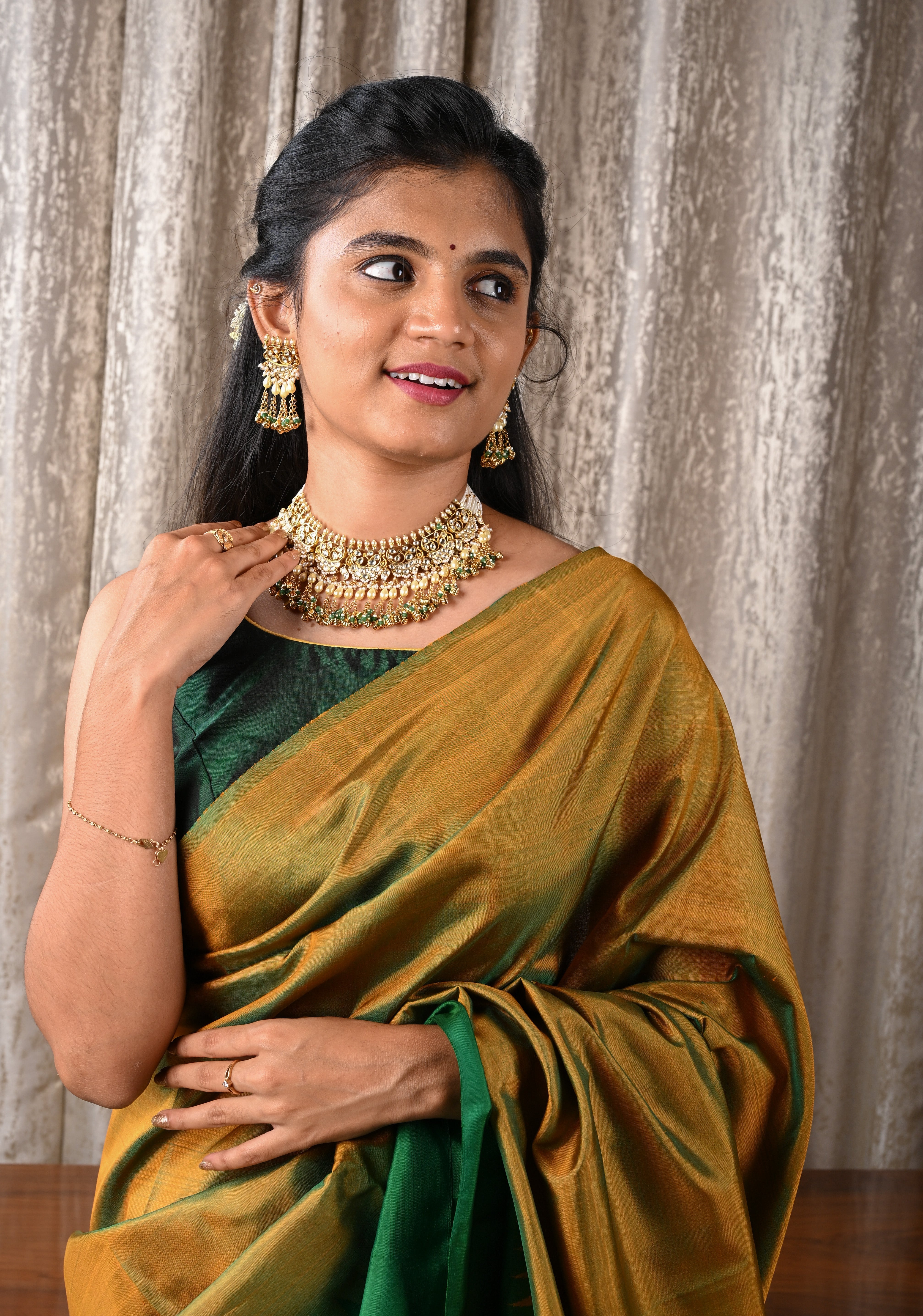 Rajwadi Ahmedabadi Jadau Necklace and Earrings Set with dangling chains design | SHOBITAM