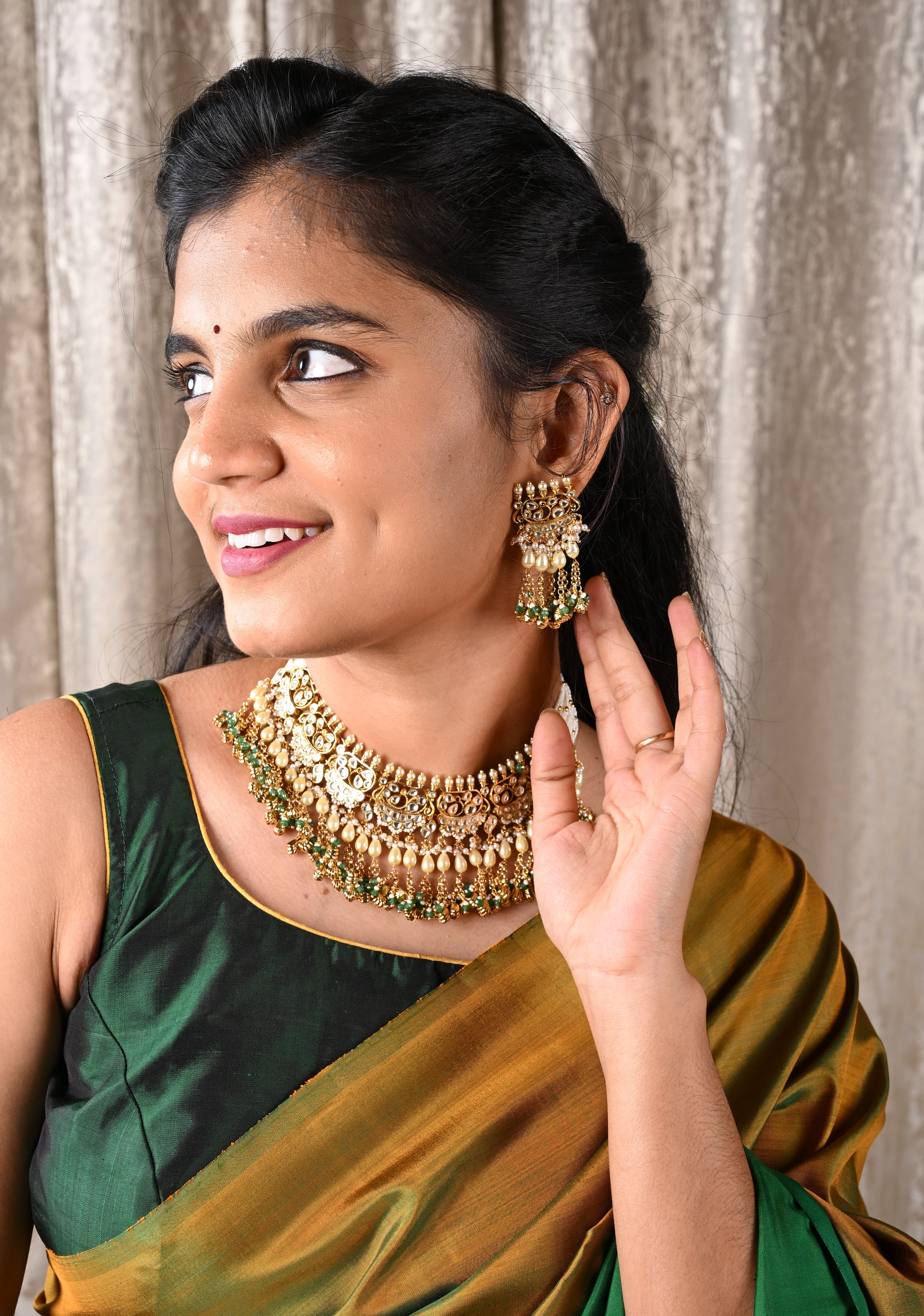Rajwadi Ahmedabadi Jadau Necklace and Earrings Set with dangling chains design | SHOBITAM