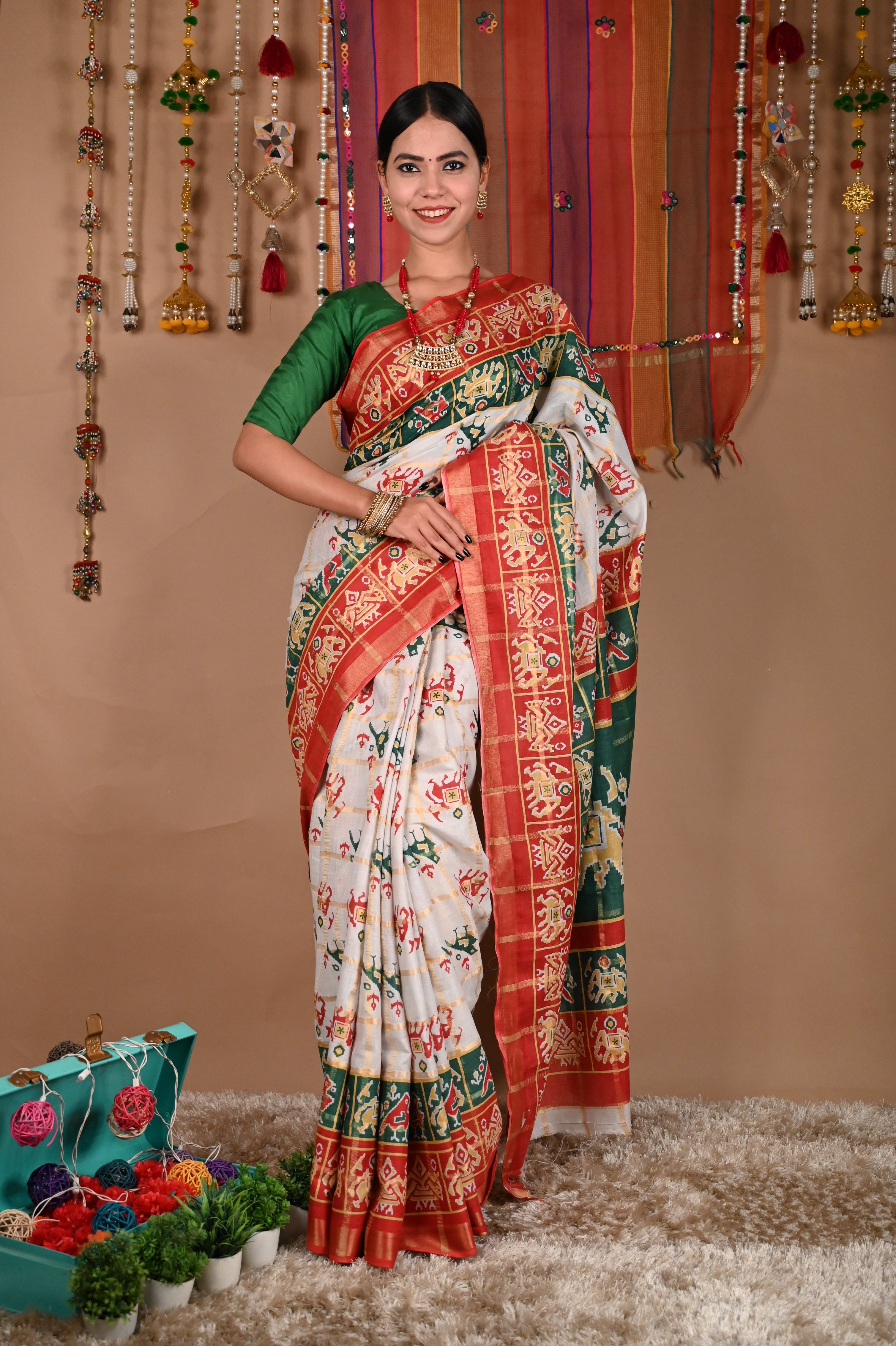 Ready To Wear Woven Panetar patola themed Printed  Wrap in 1 minute saree - Isadora Life