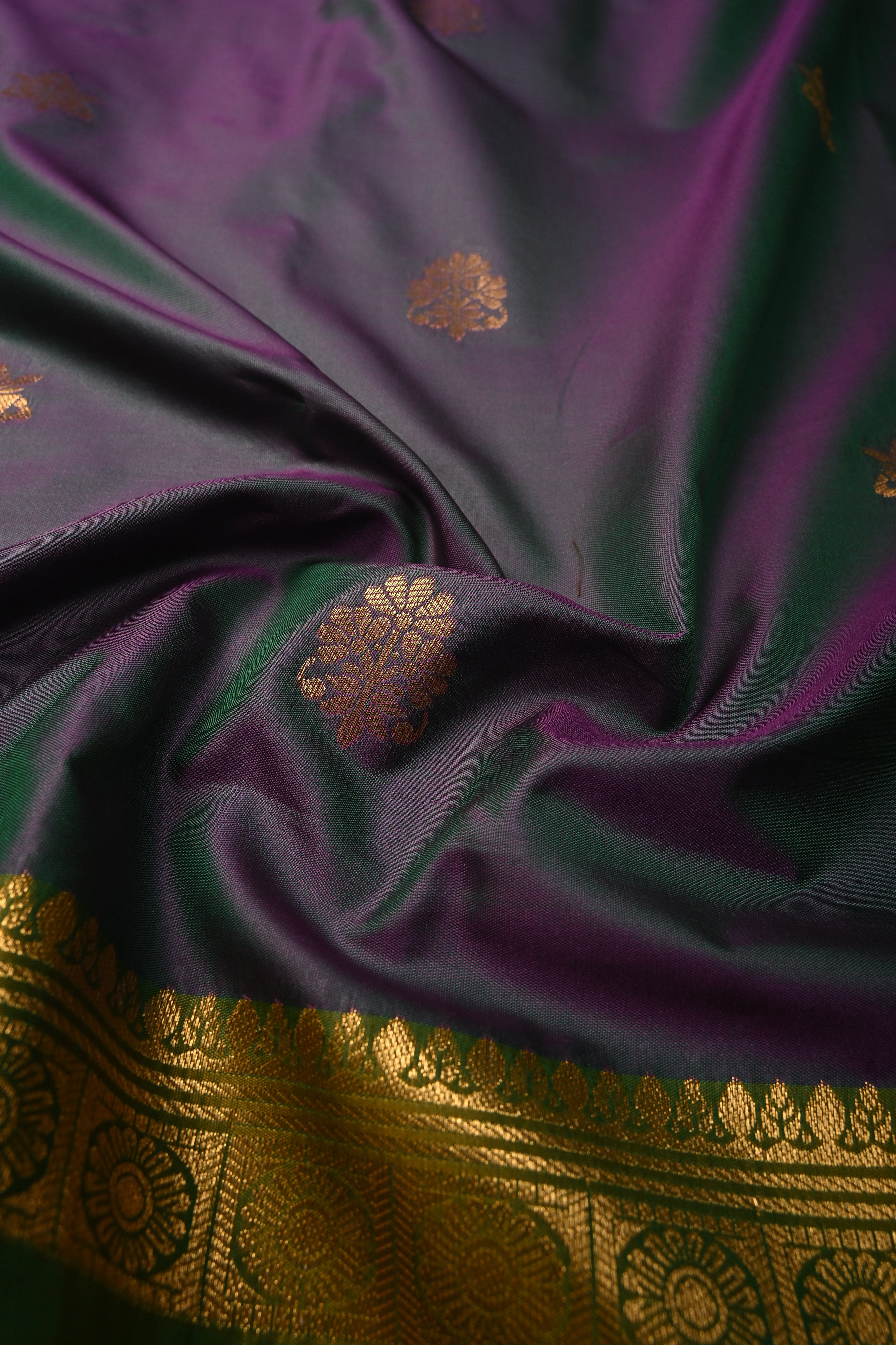 Pink-Green Dual Tone Kanchi Semi Silk Saree with Floral Zari Buttas and Zari Border | SHOBITAM