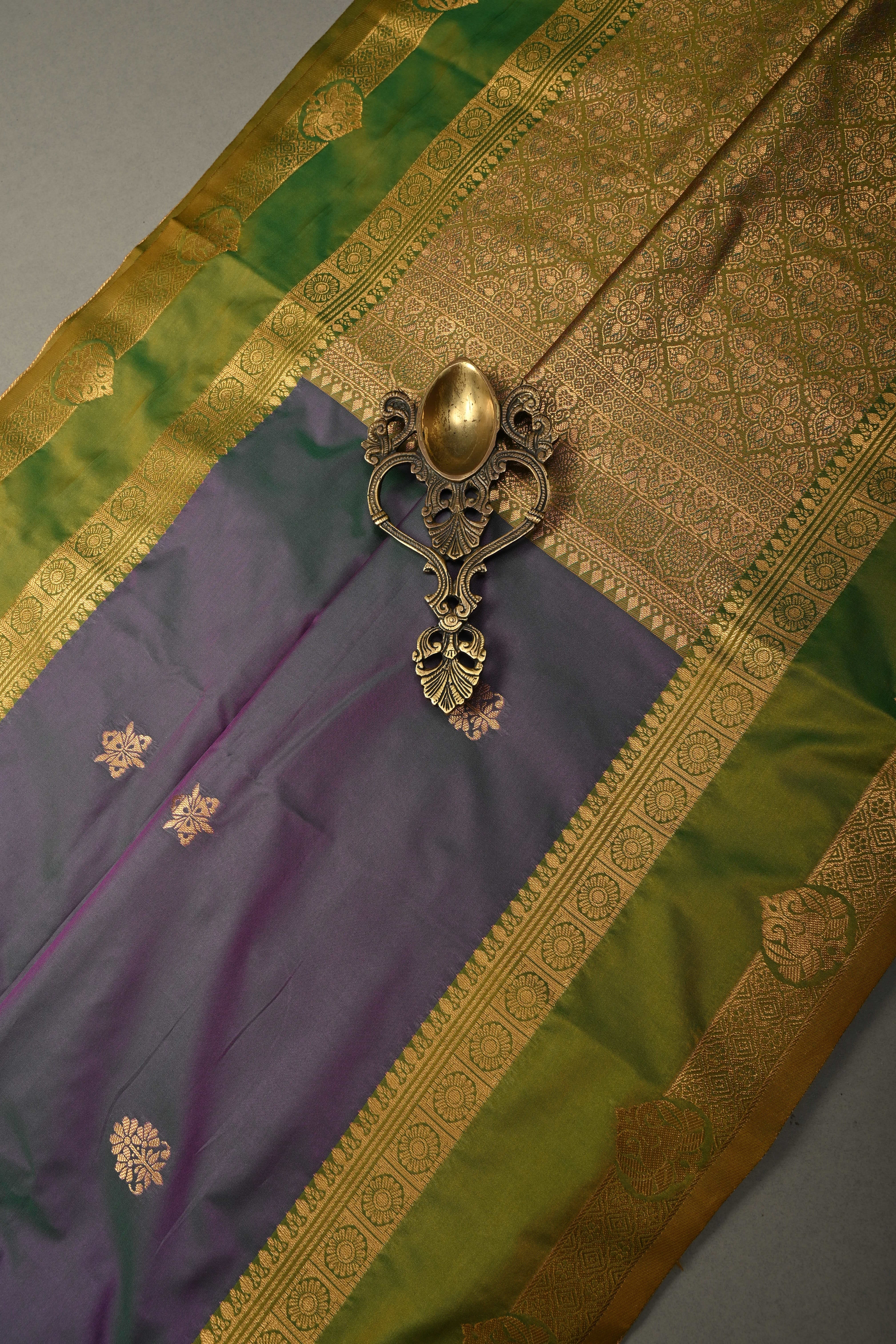 Pink-Green Dual Tone Kanchi Semi Silk Saree with Floral Zari Buttas and Zari Border | SHOBITAM