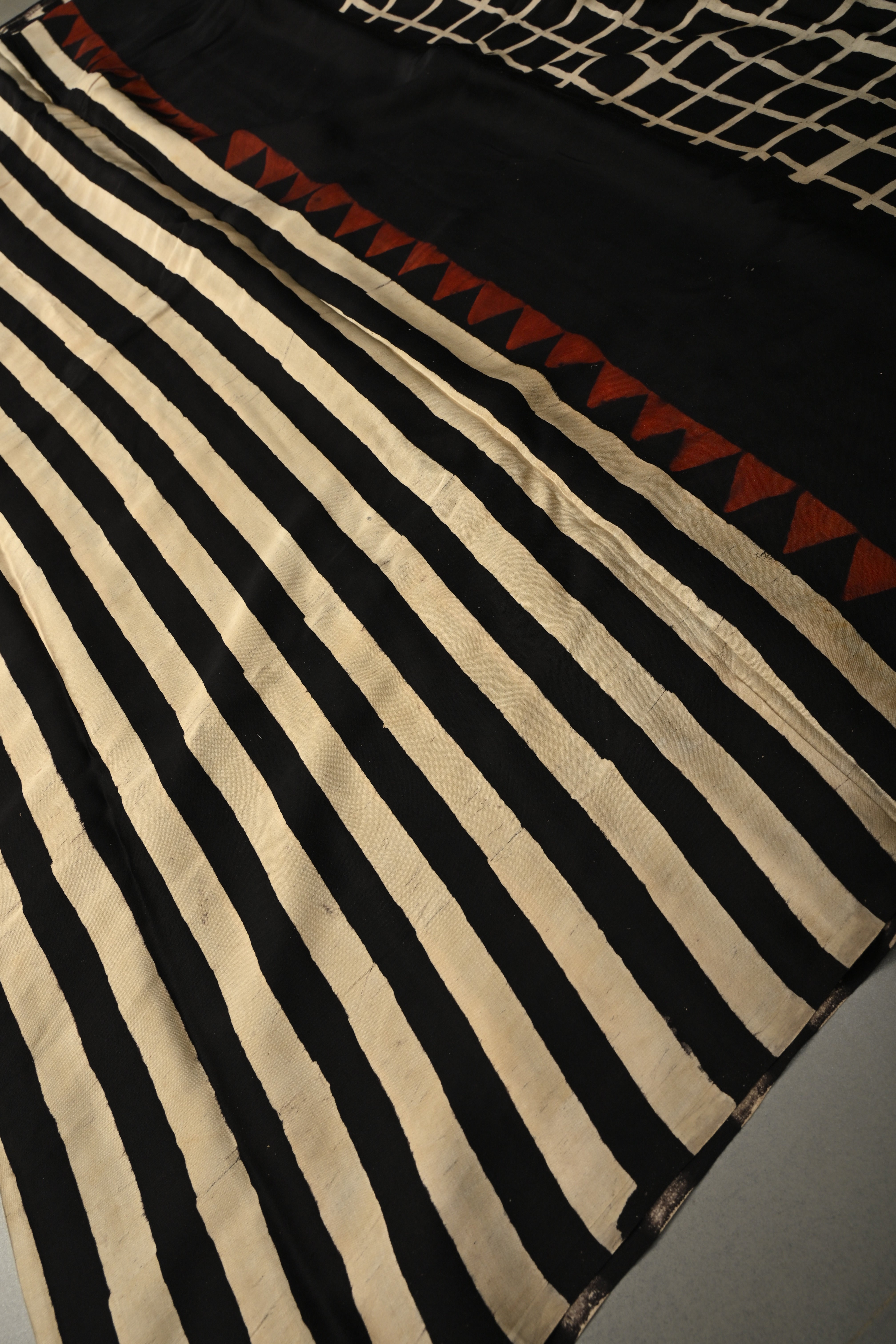 Black-White Borderless Modal Silk Saree with Stripes Hand Block Print and Checks Pattern Pallu | Shobitam