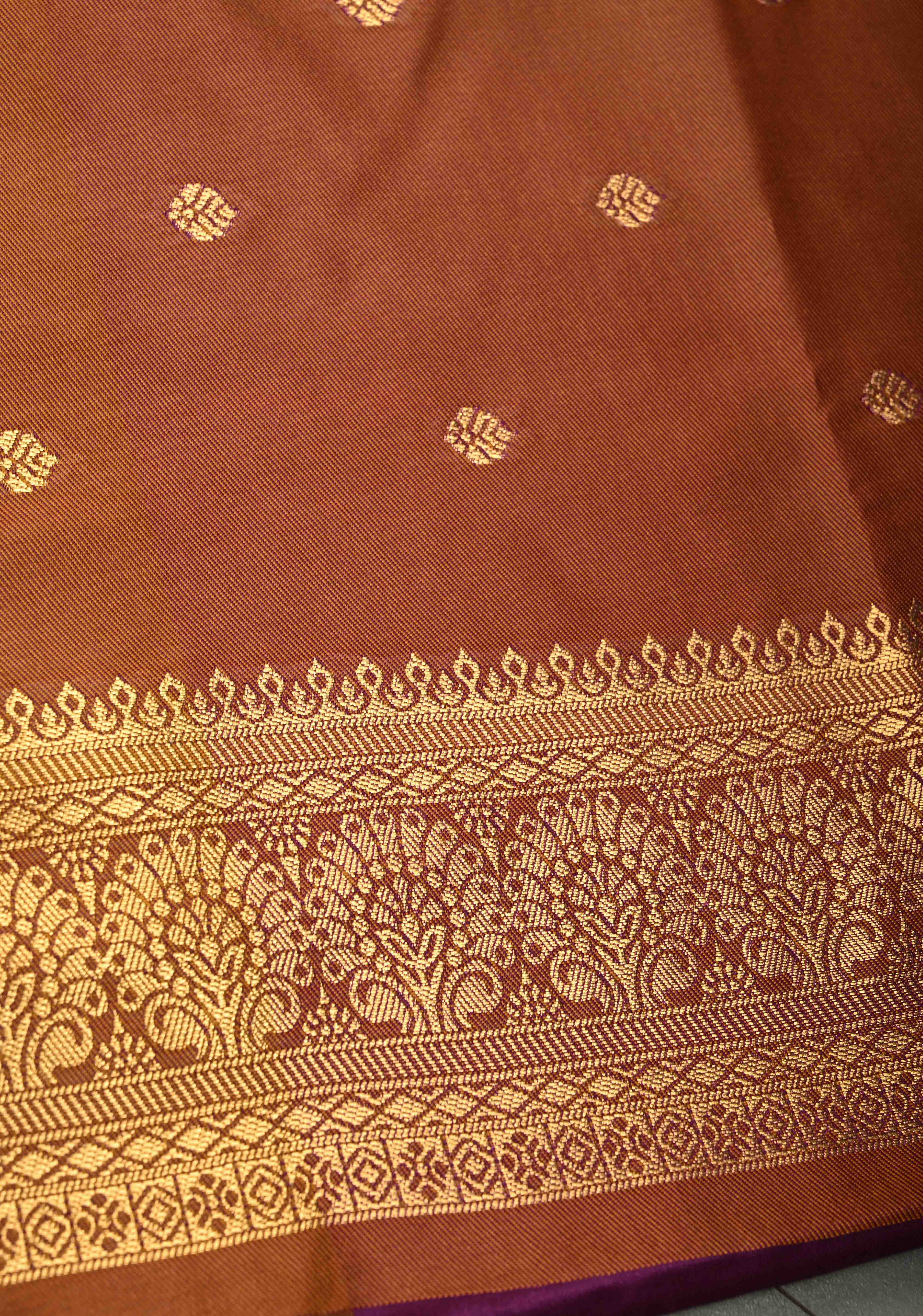 Vadamalli Kanchi Semi Silk Saree with Zari Buttas and Contrast Zari Border | Shobitam