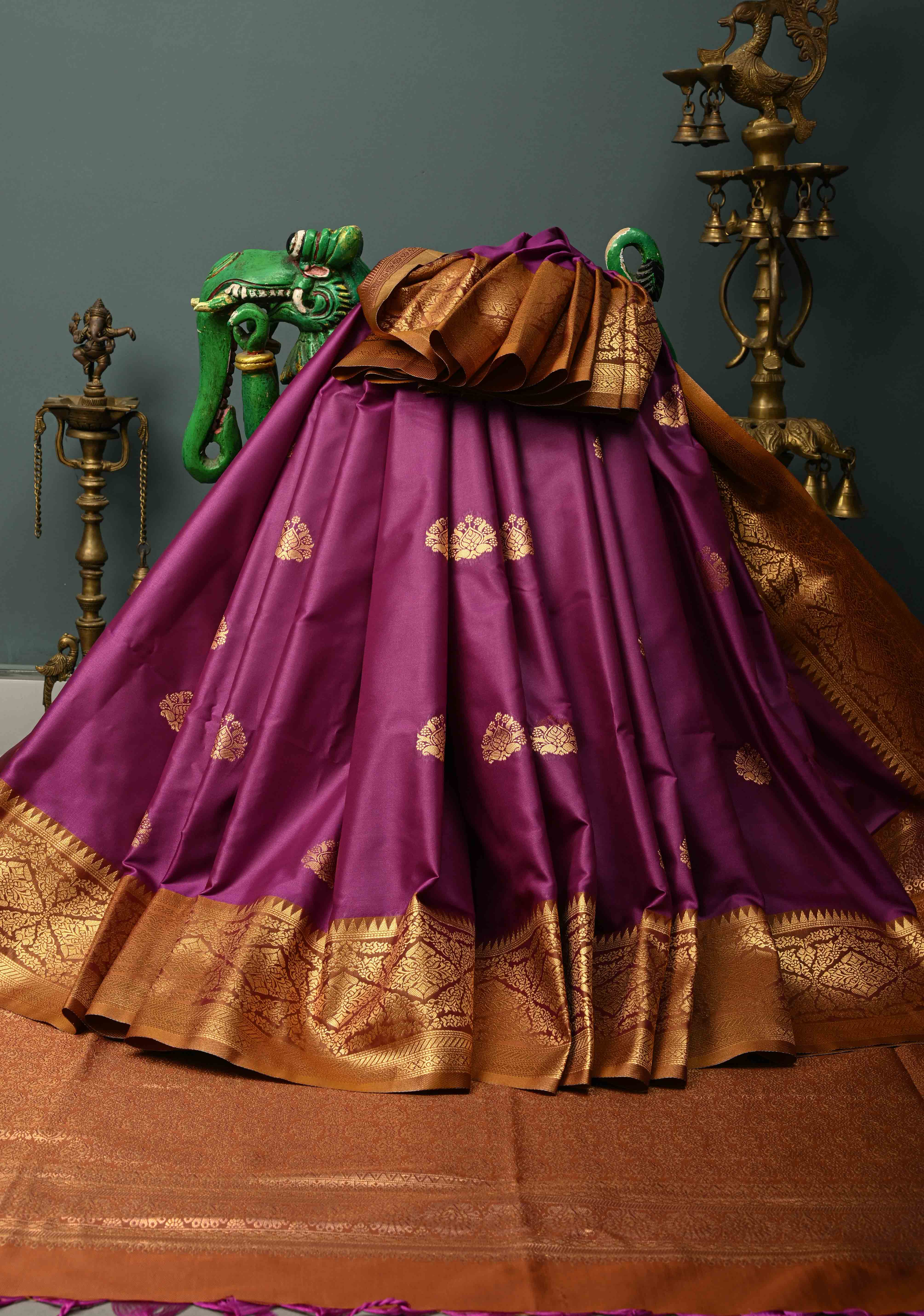 Vadamalli Kanchi Semi Silk Saree with Zari Buttas and Contrast Zari Border | Shobitam