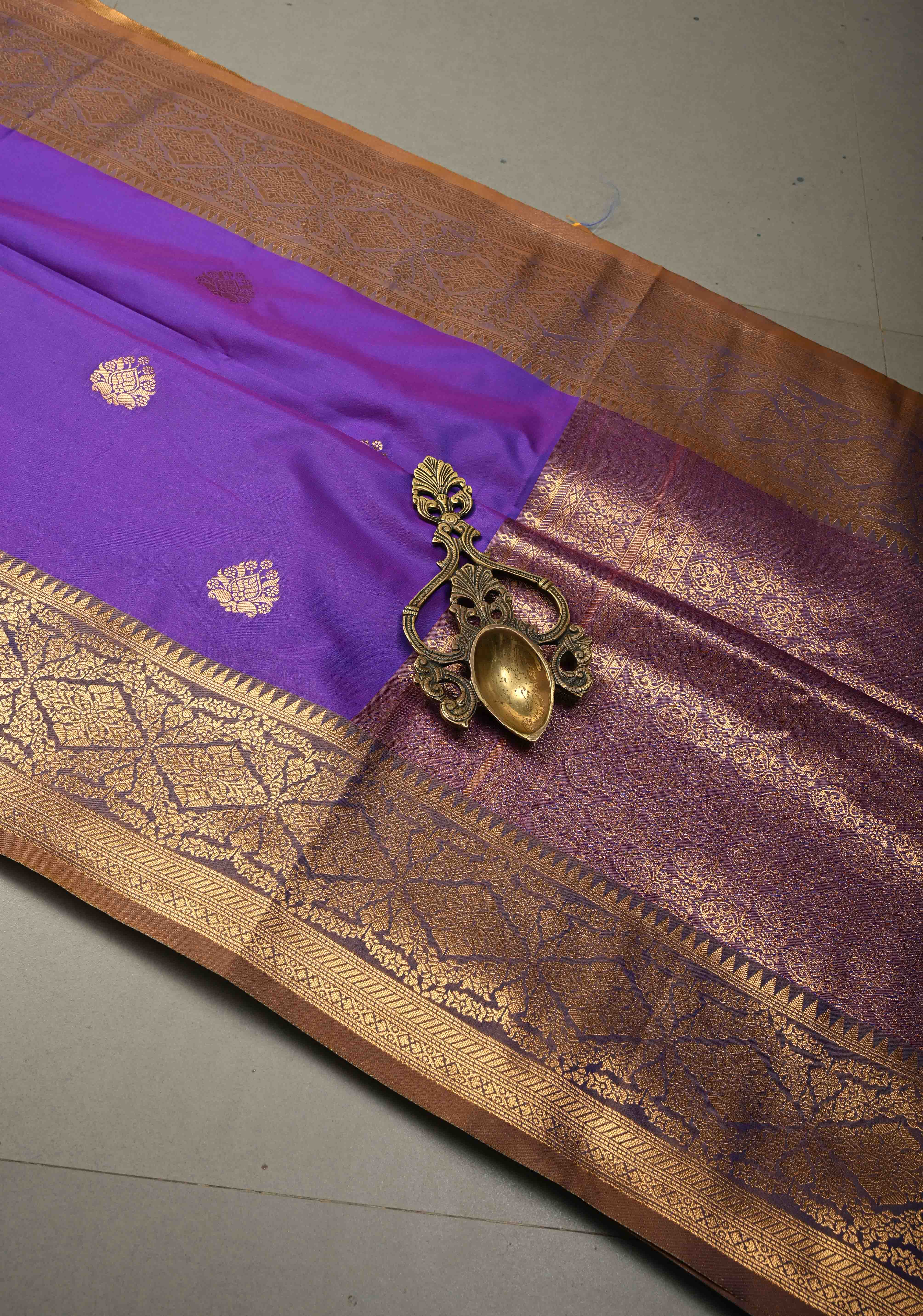 Purple Dual tone Kanchi Semi Silk Saree with Zari Buttas and Contrast Zari Border | Shobitam