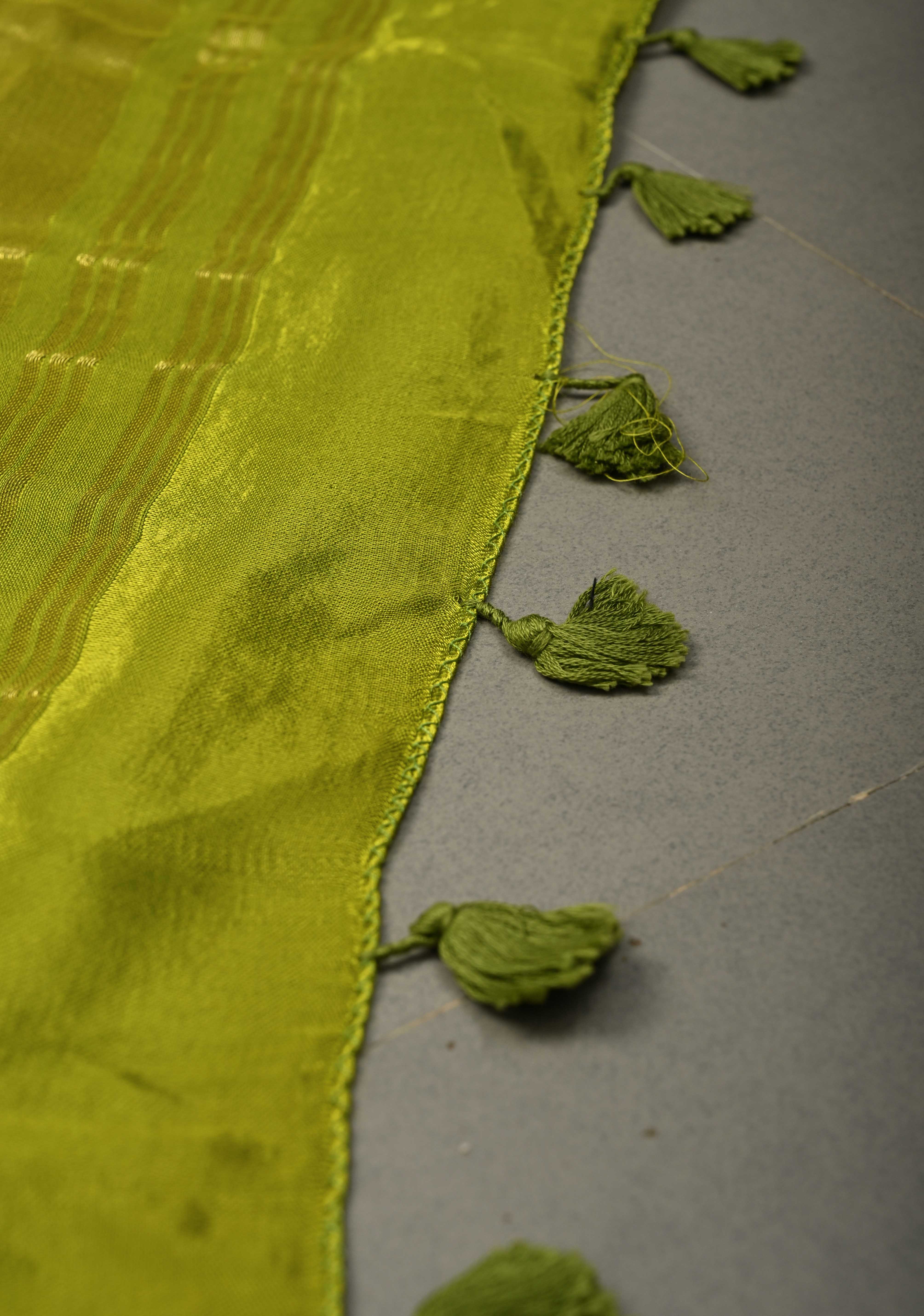 Chartreuse Modal Silk Saree with Lagda Patta Crushed Pallu | Shobitam