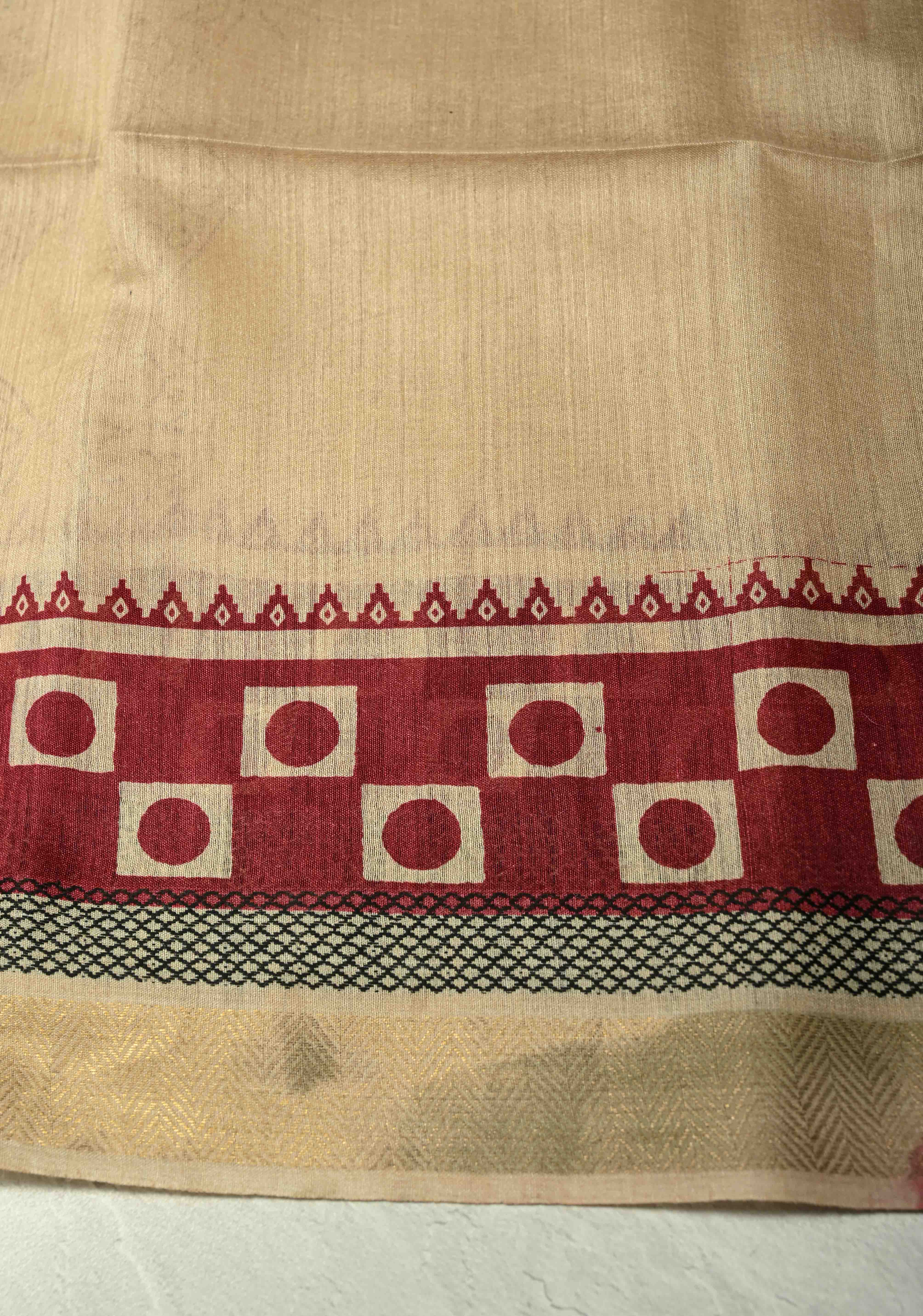 Beige Floral Digital Print Banarasi Tussar Silk Saree with Minimal Zari Border | SILK MARK CERTIFIED | Shobitam