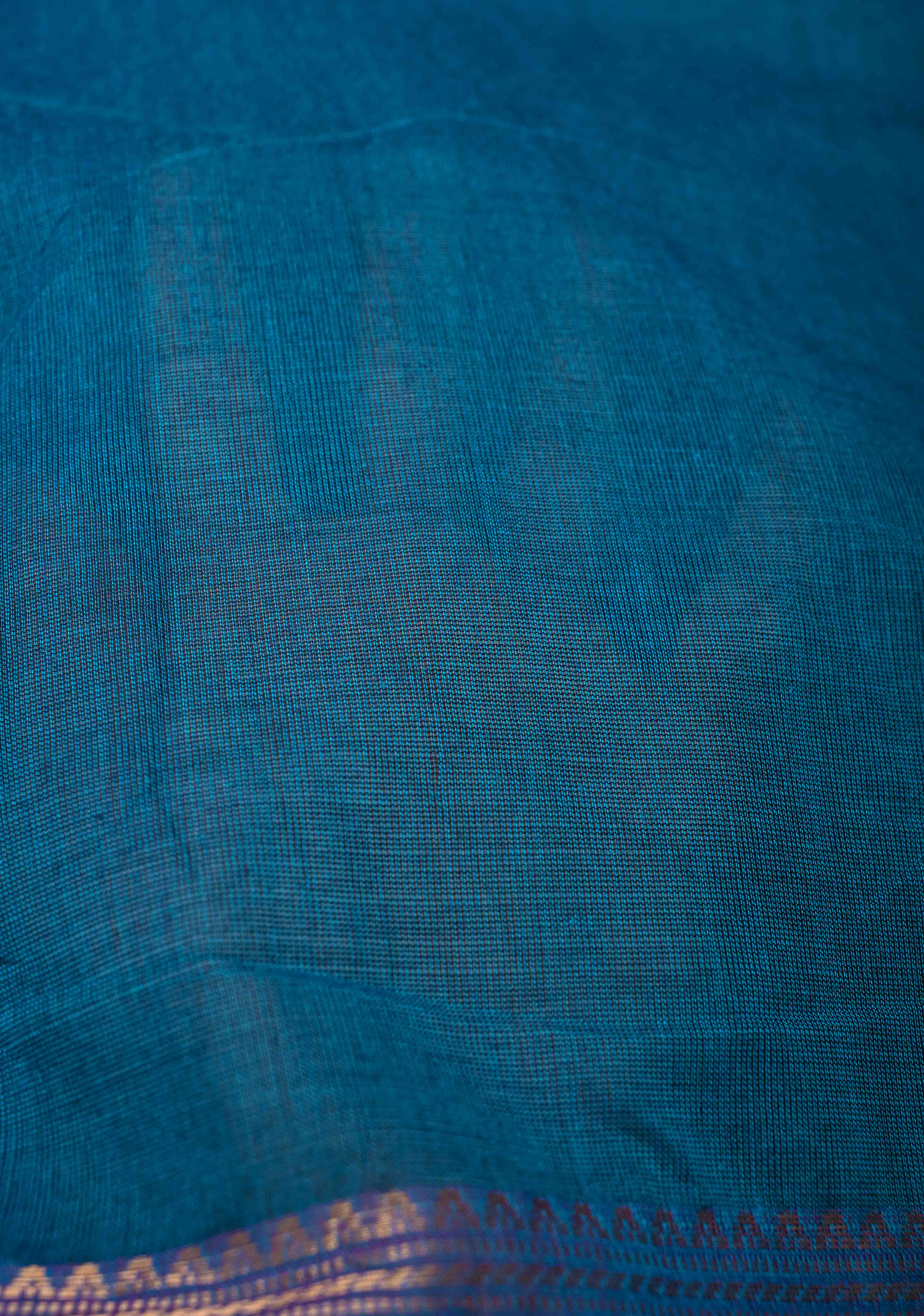 Peacock blue Kanchi Cotton Saree with checked panel zari border, No Blouse piece | Shobitam