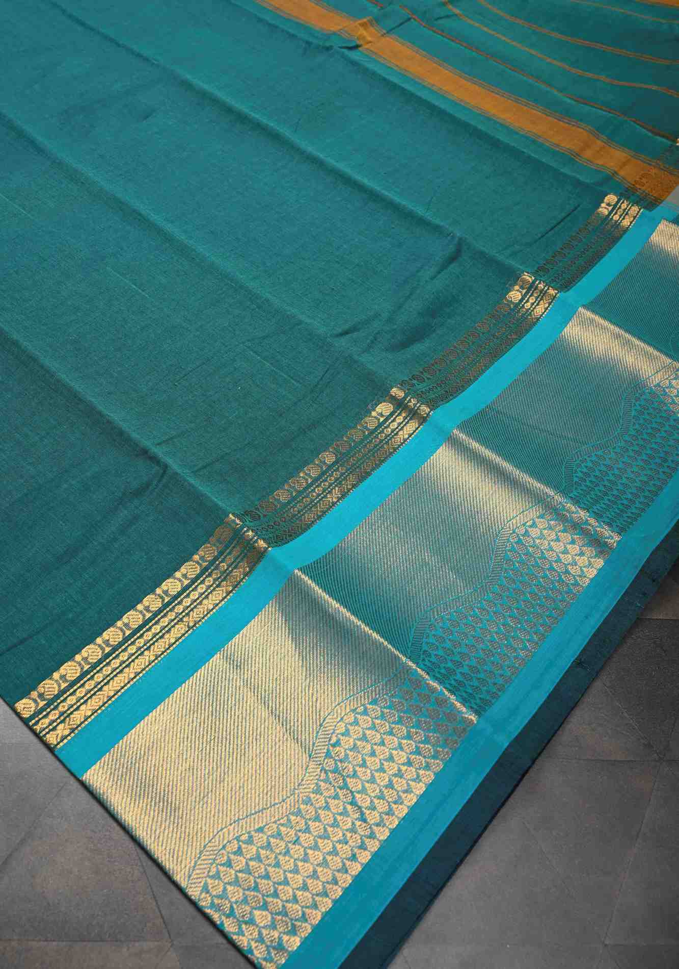 Rama Green Kanchi ready to wear Cotton Saree with Zari Border | No Blouse piece