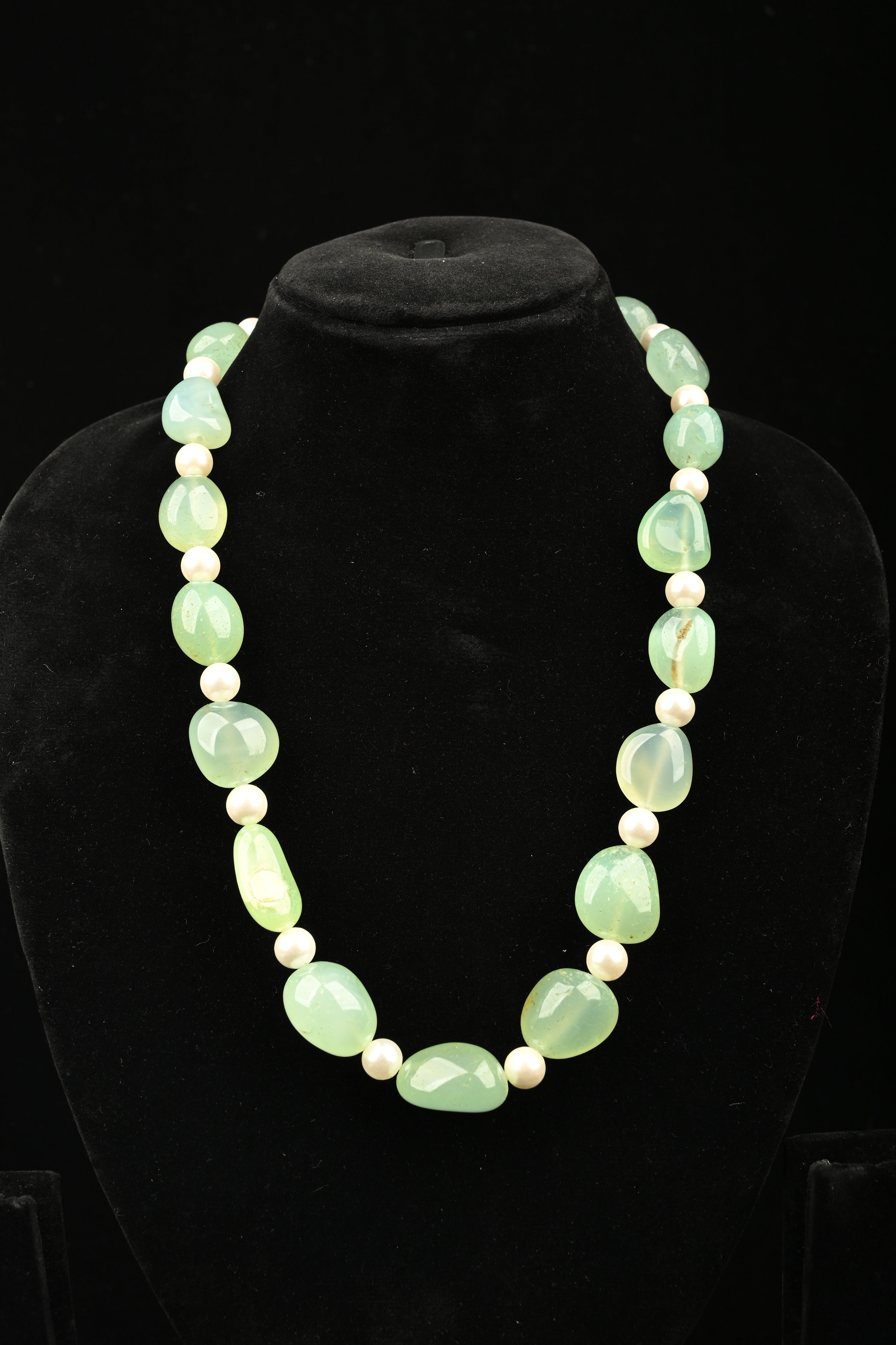 Celadon Glow Aventurine & Pearl Necklace | Shobitam