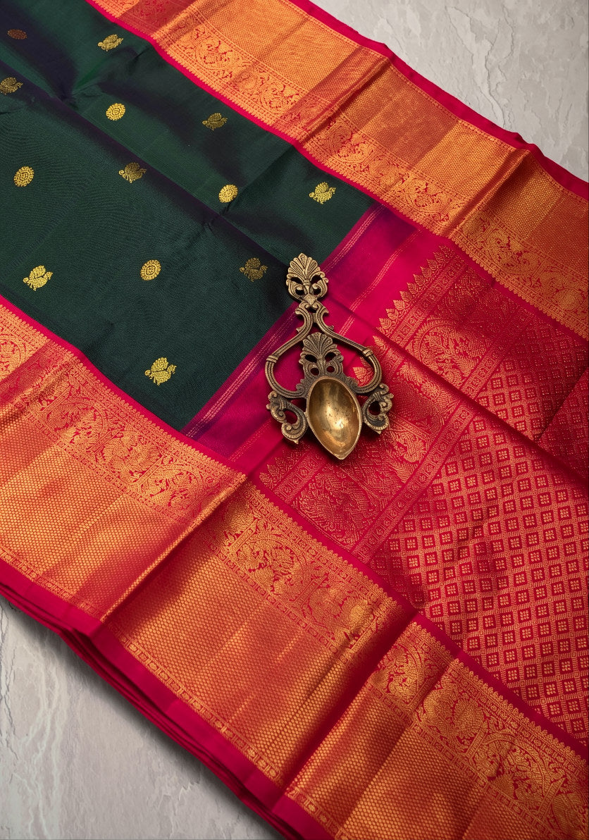 Stunning Bottle Green Dual Tone Pure Kanjivaram Silk Saree with Zari Buttas and Contrast Pink Zari Border | SILK MARK CERTIFIED | SHOBITAM