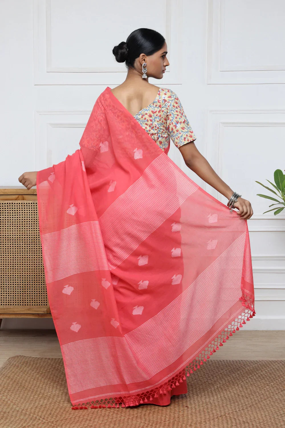 Handloom Watermelon Pink Mulmul Cotton Jamdani Saree | Shobitam