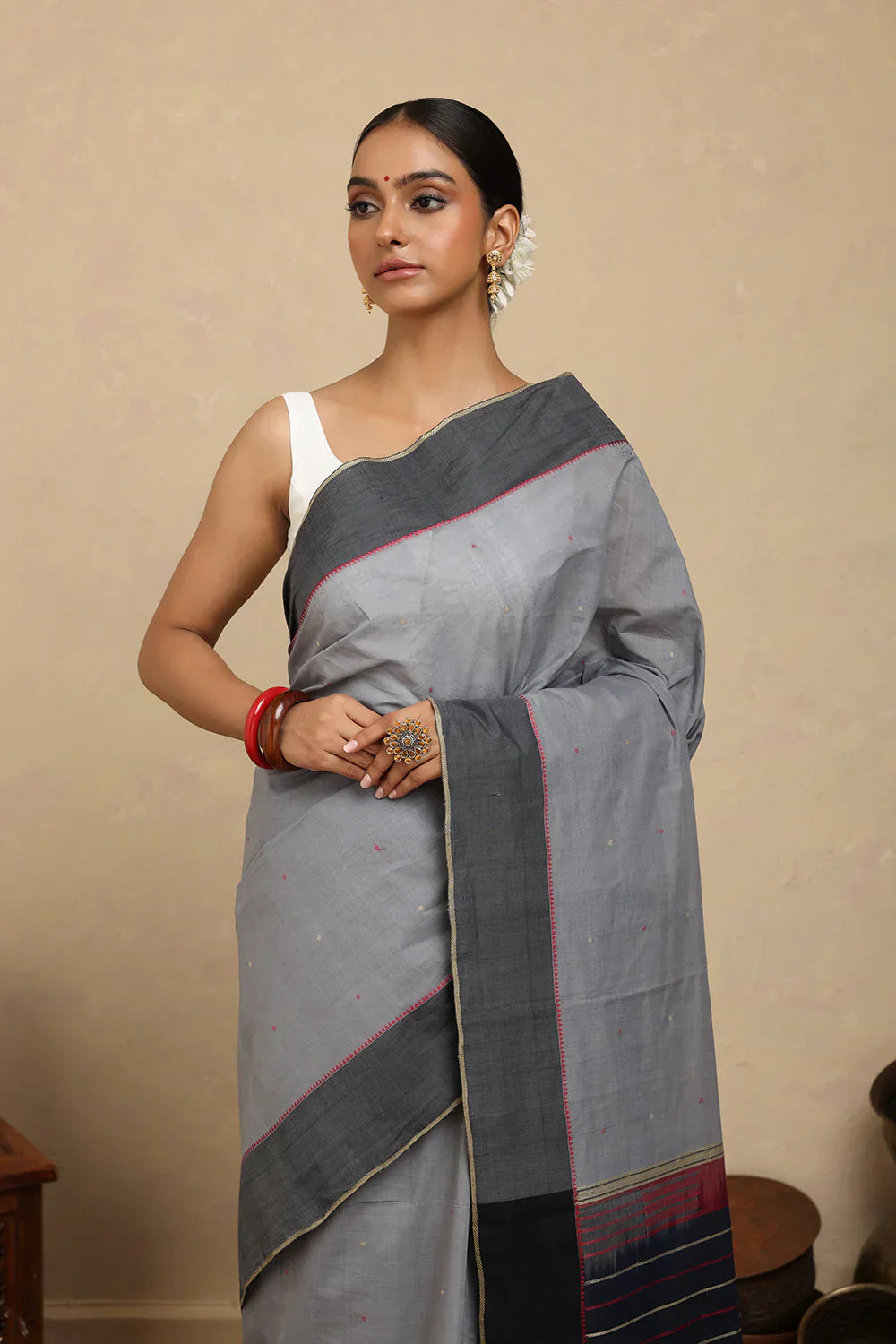 Handloom Gray Kanchi Cotton Saree With Blue Gray Border | Shobitam