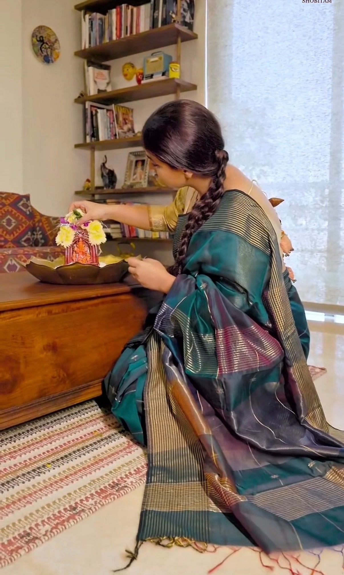 Peacock Green Ombre Handwoven Zari Stripes Maheshwari Silk Cotton Saree | Shobitam