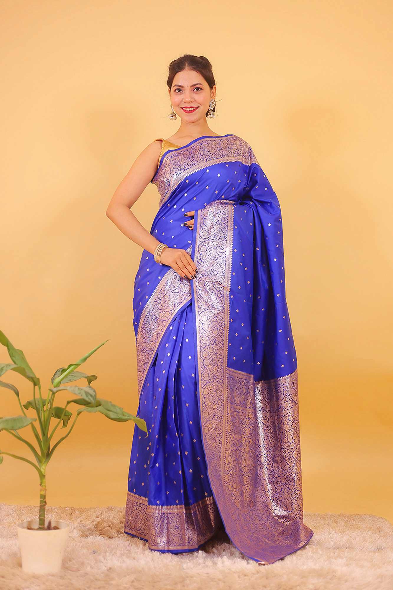Soft Munga Katan inspired with Rich Pallu , Zari Weaving Border ready to wear saree