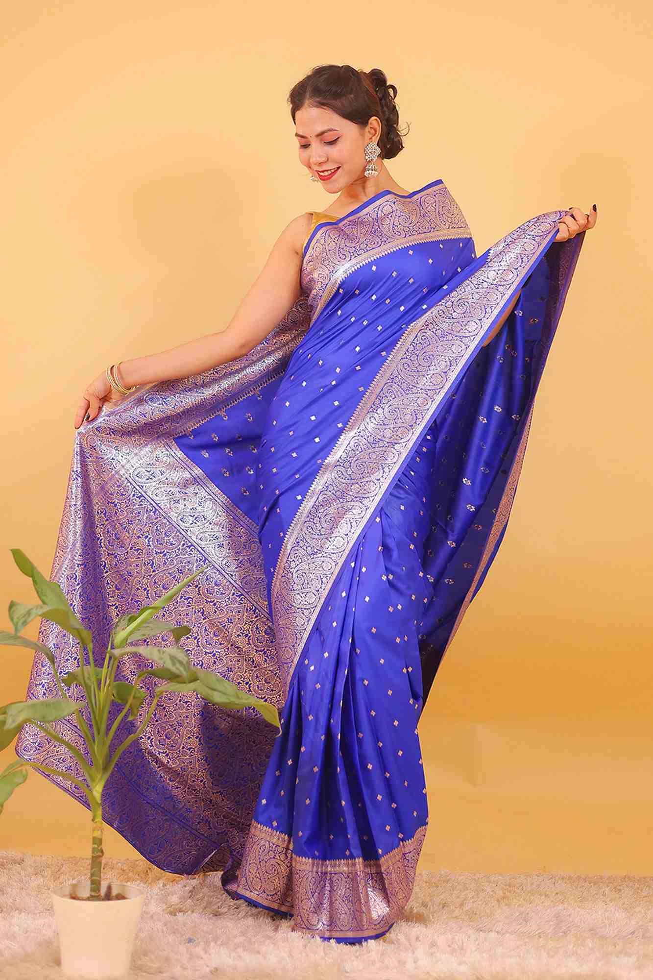 Soft Munga Katan inspired with Rich Pallu , Zari Weaving Border ready to wear saree