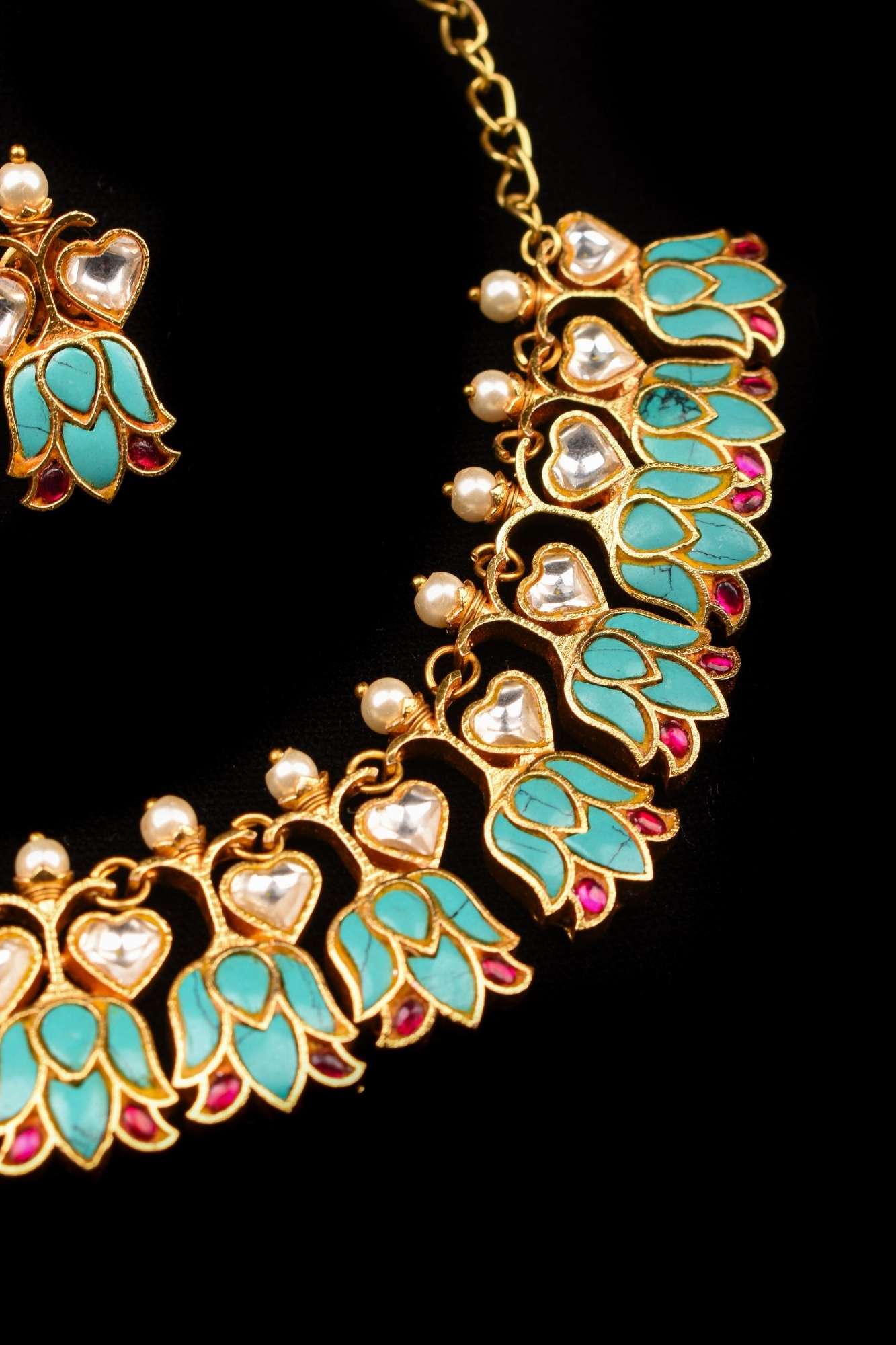 Falling Lotus Design Jadau Necklace Set in Cyan