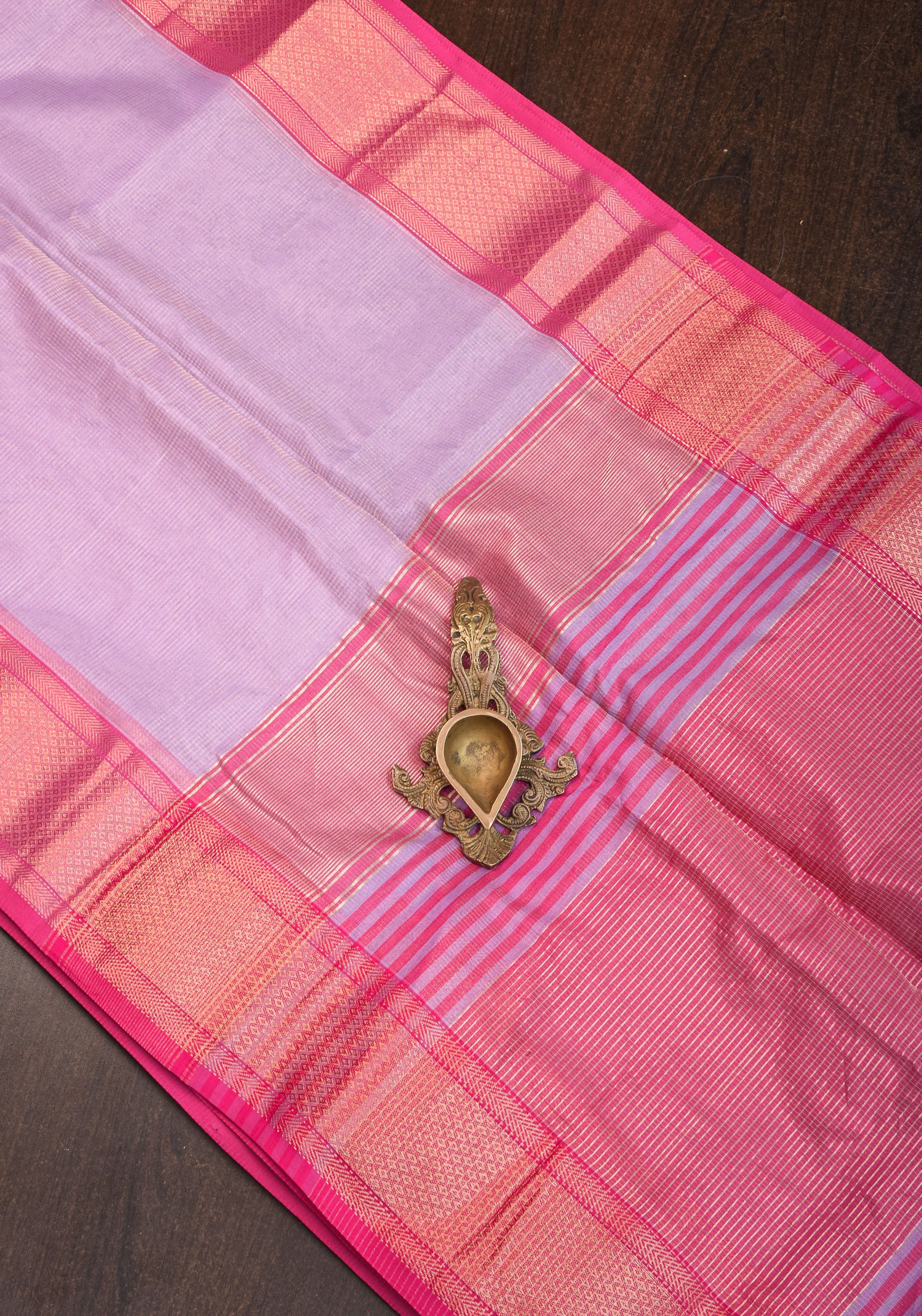 Handwoven Maheshwari silk cotton saree in Lilac with Pink | Shobitam