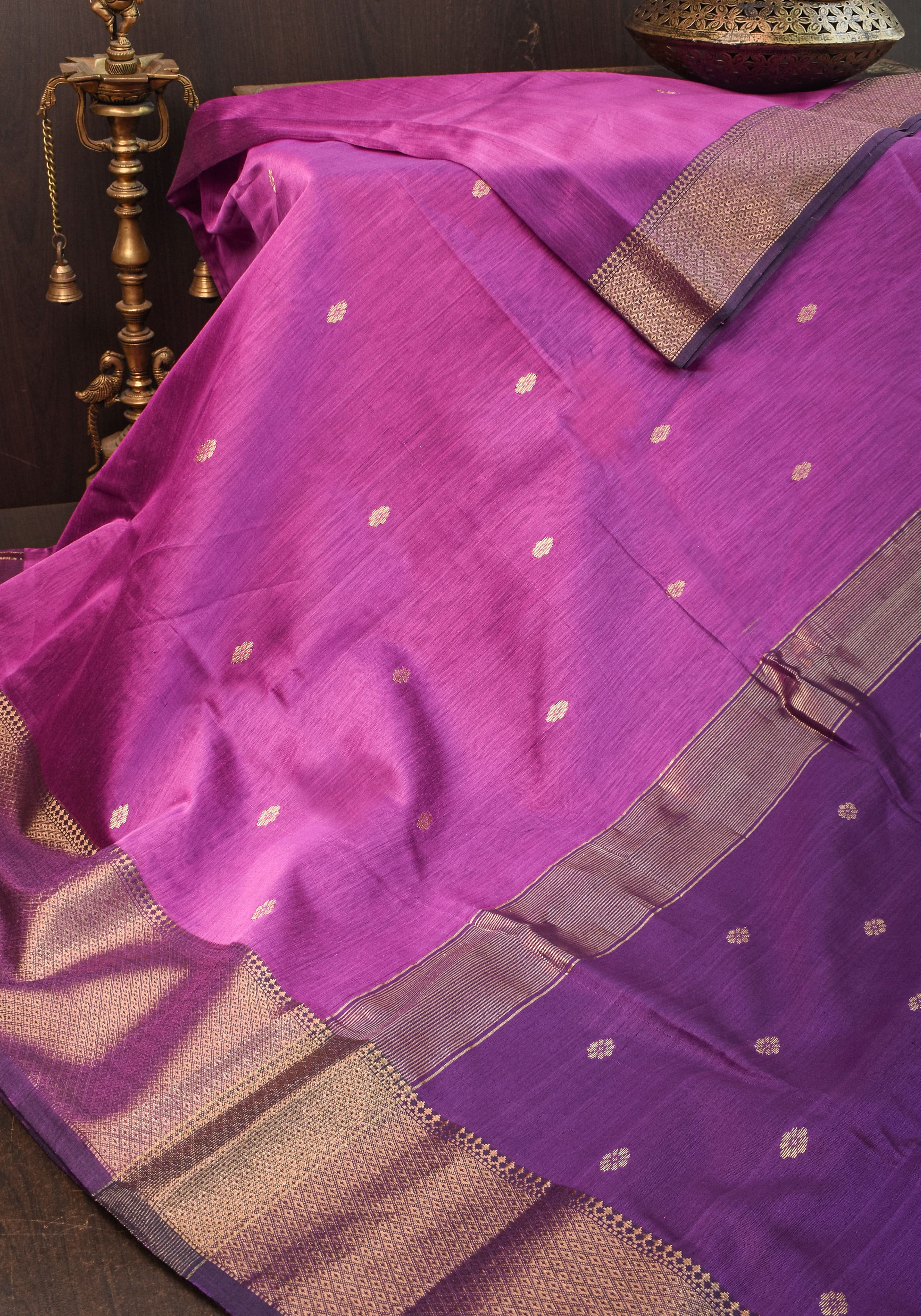 Handwoven Maheshwari Silk Cotton Saree in Lilac with zari borders | Shobitam